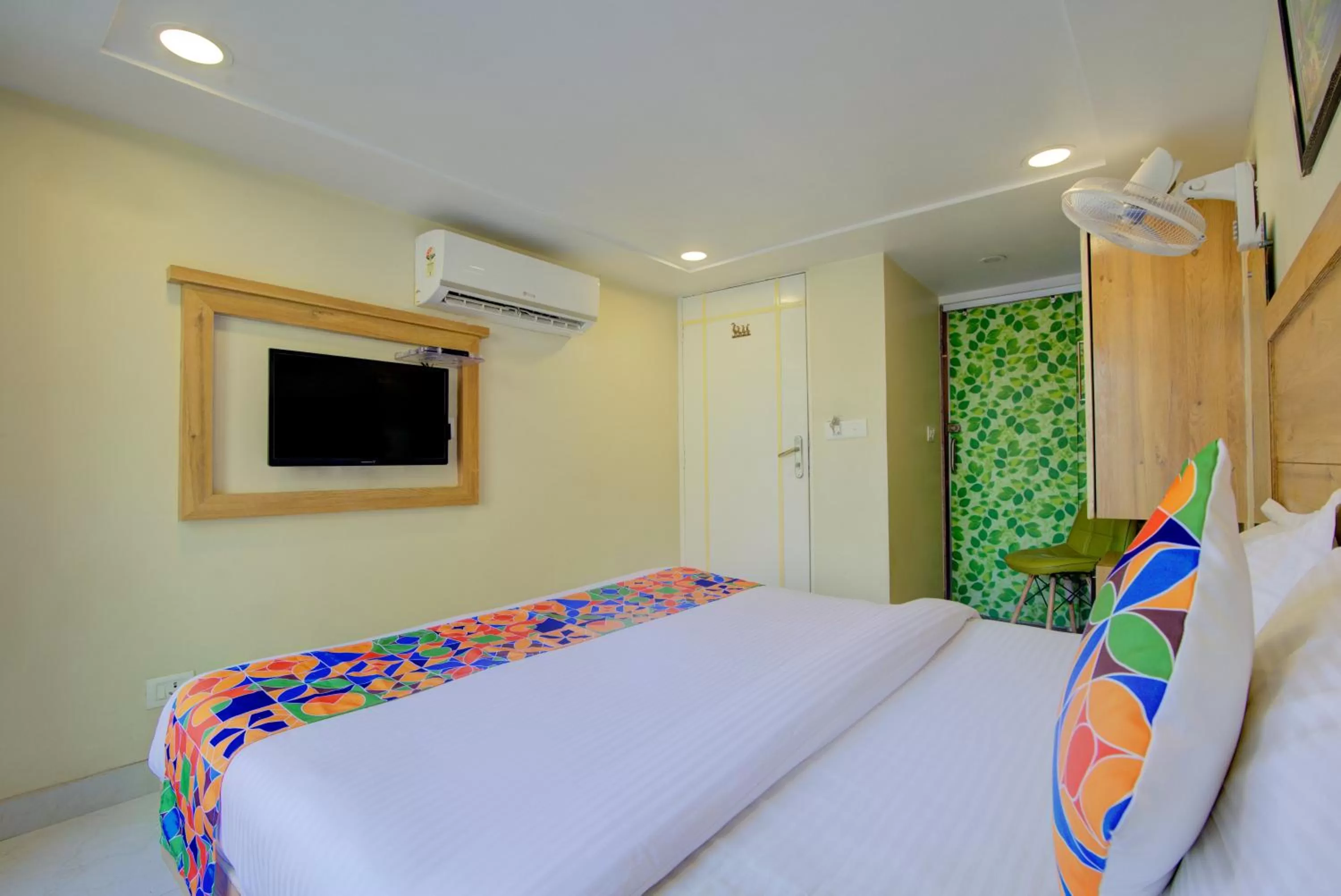 Bedroom in Hotel Kaushal Palace