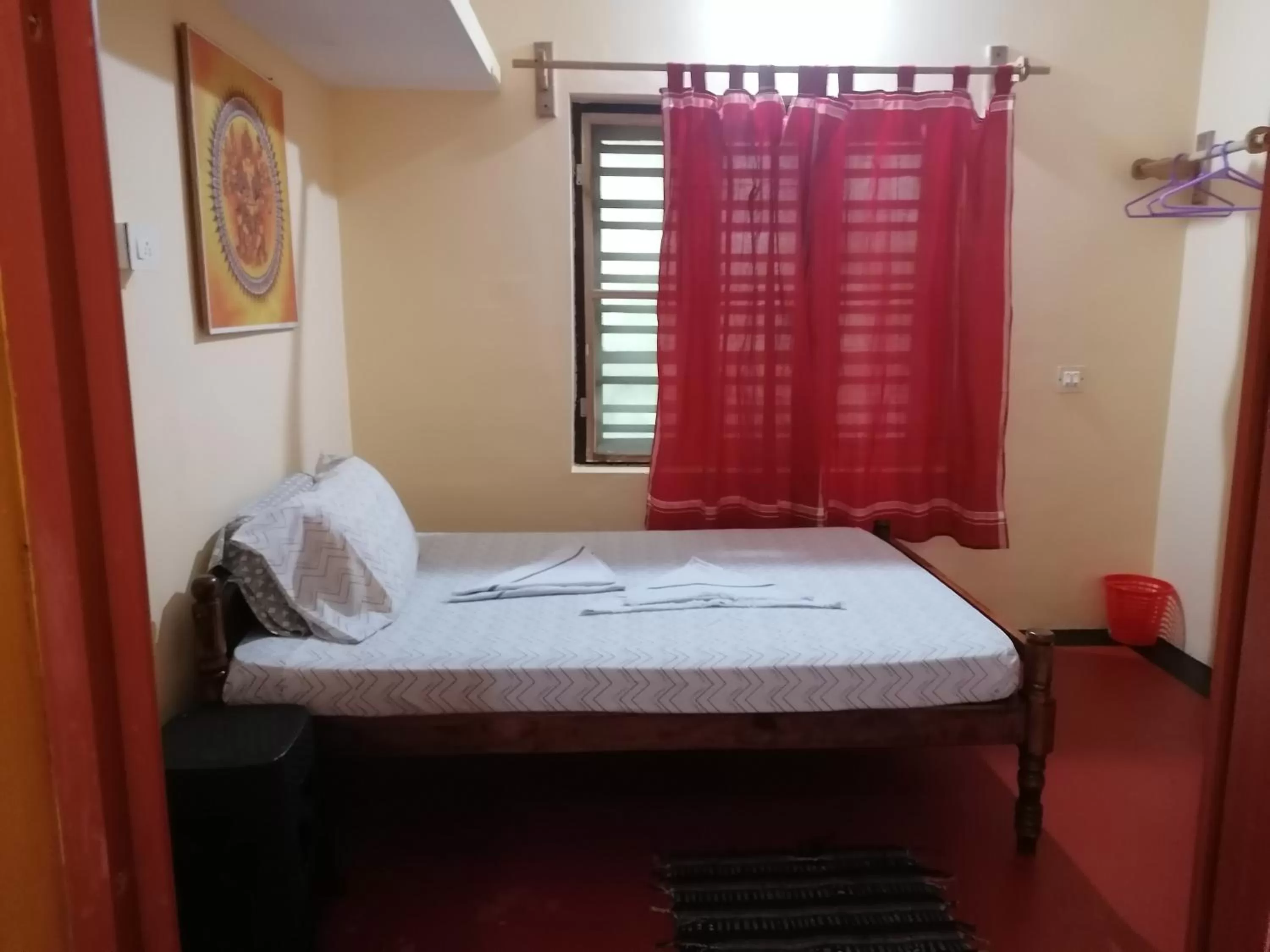 Bedroom, Bed in Sukriti beach Resort