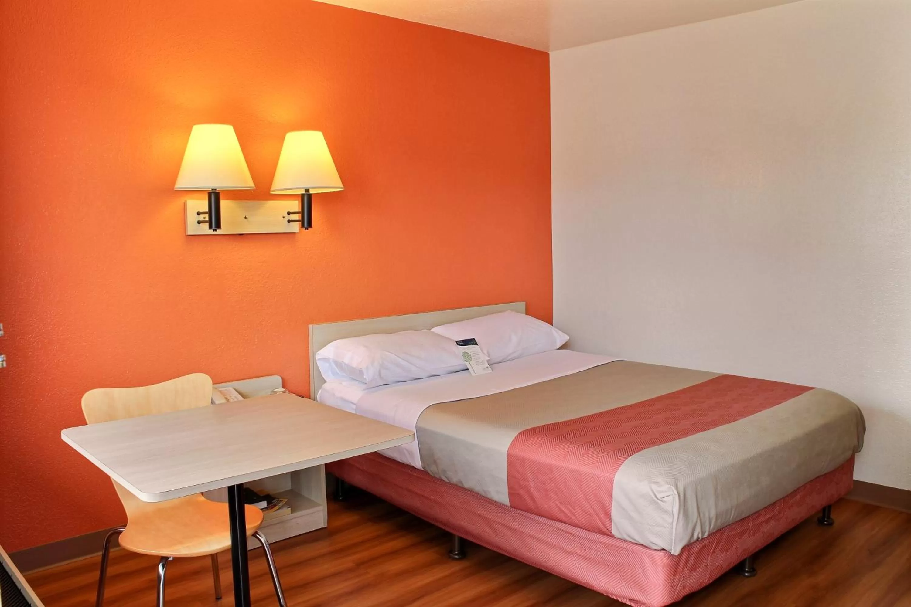 Photo of the whole room in Motel 6-San Luis Obispo, CA - North