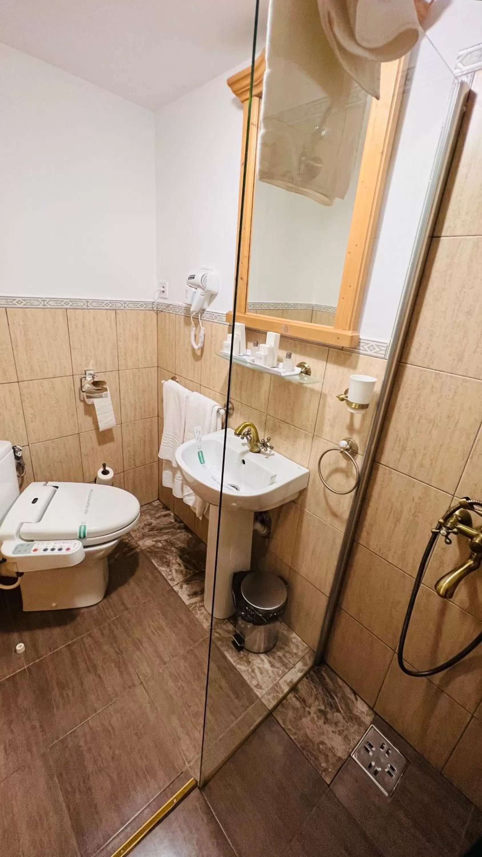 Bathroom in Armenopolis - Adults Only