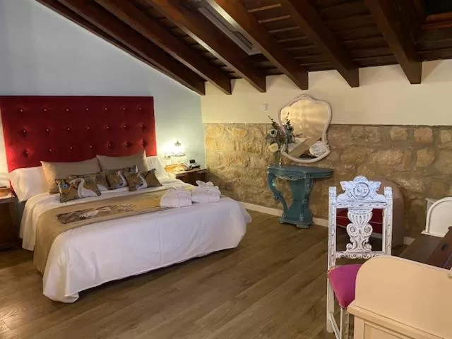 Photo of the whole room, Bed in HOTEL CASABLANCA BOUTIQUE