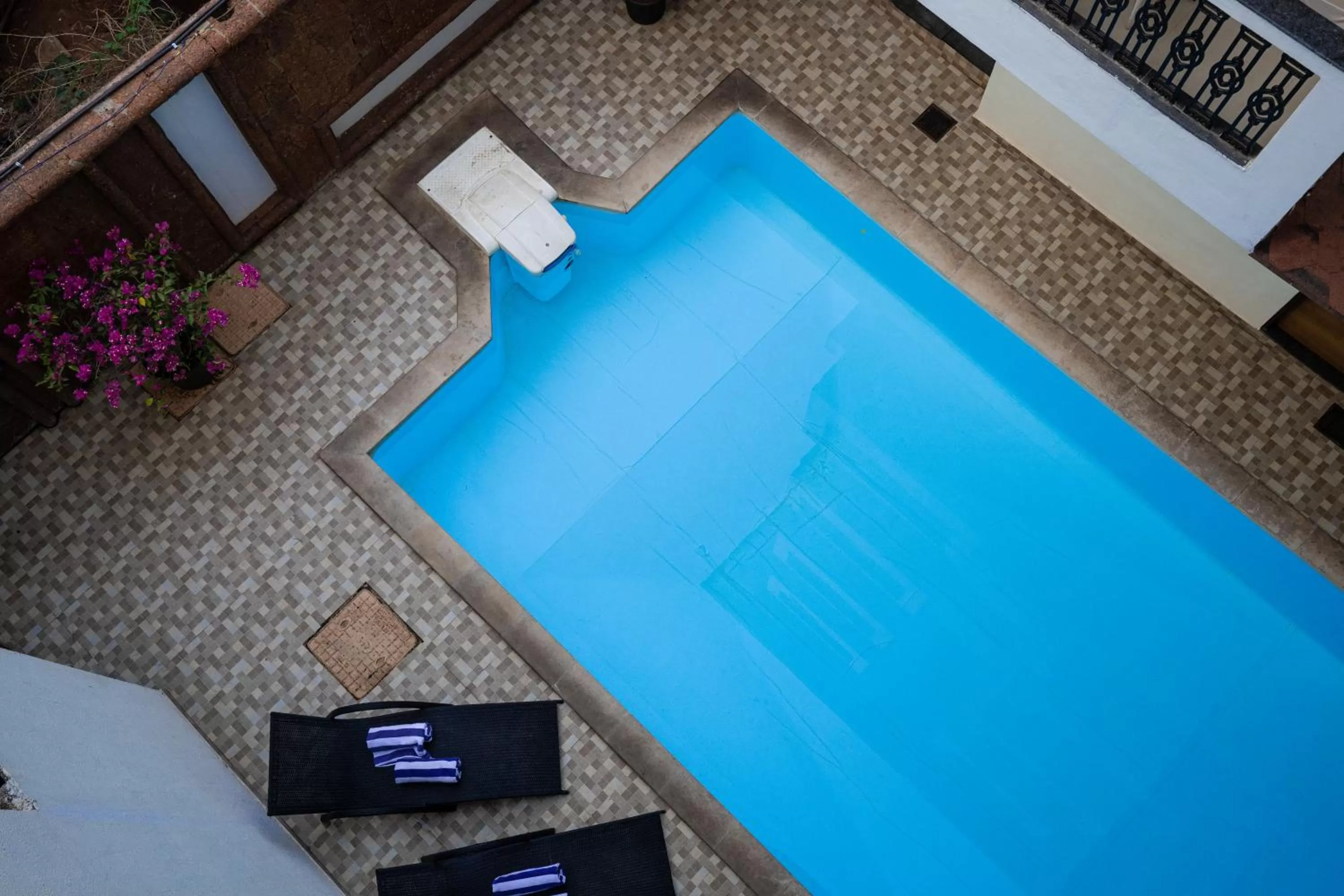 Pool view in Le Seasons Resort