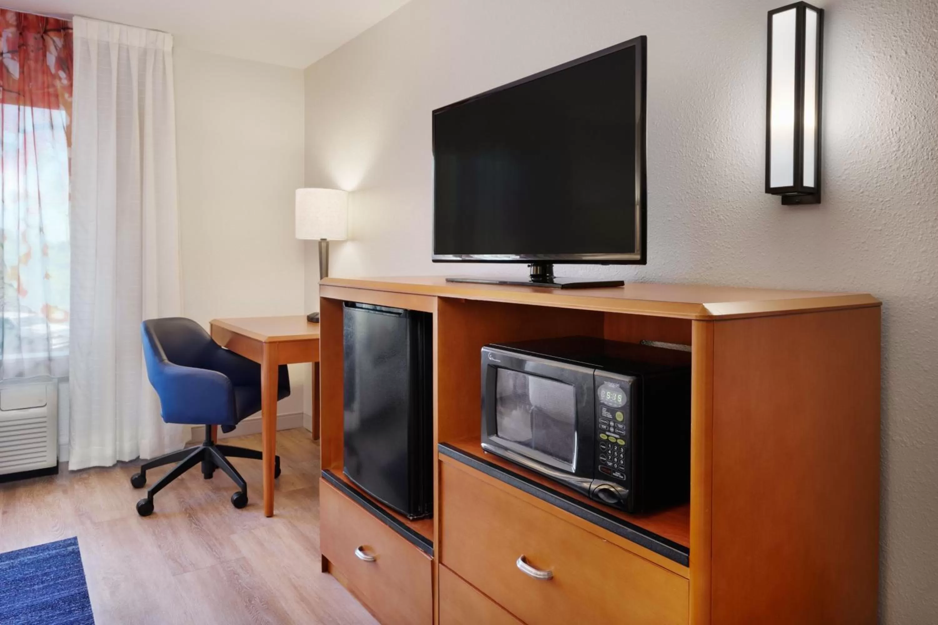 Photo of the whole room in Fairfield Inn & Suites By Marriott Hinesville Fort Stewart