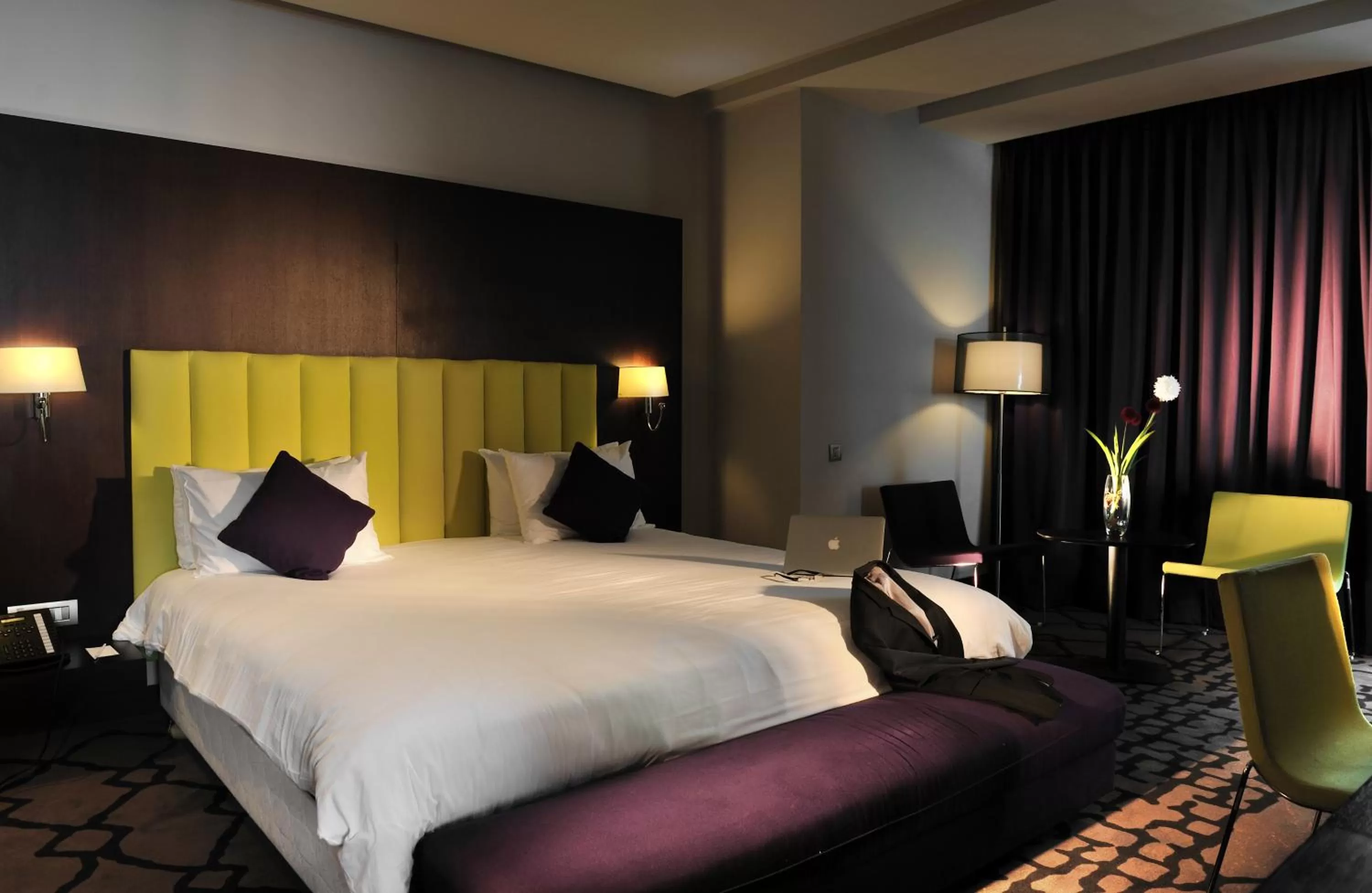 Bed in Mercure Nador Rif