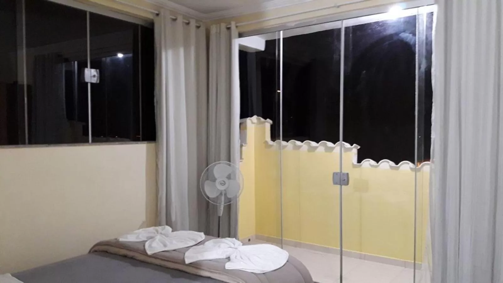 Bedroom, Bathroom in Pousada Reino Encantado - São Thomé das Letras - Minas Gerais