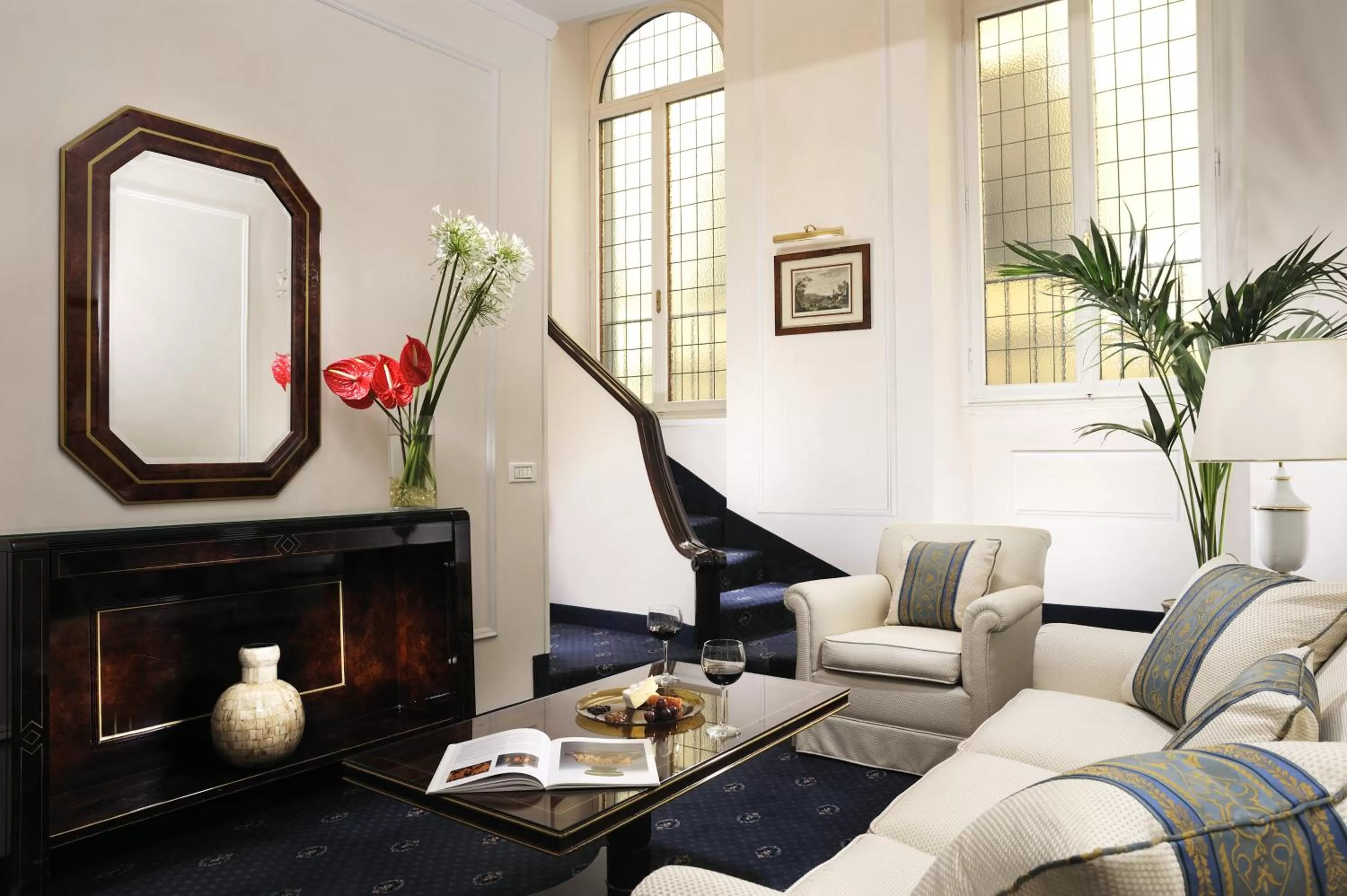 Decorative detail in Hotel De La Ville