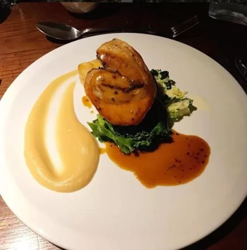 Food and drinks in The Lion Hotel