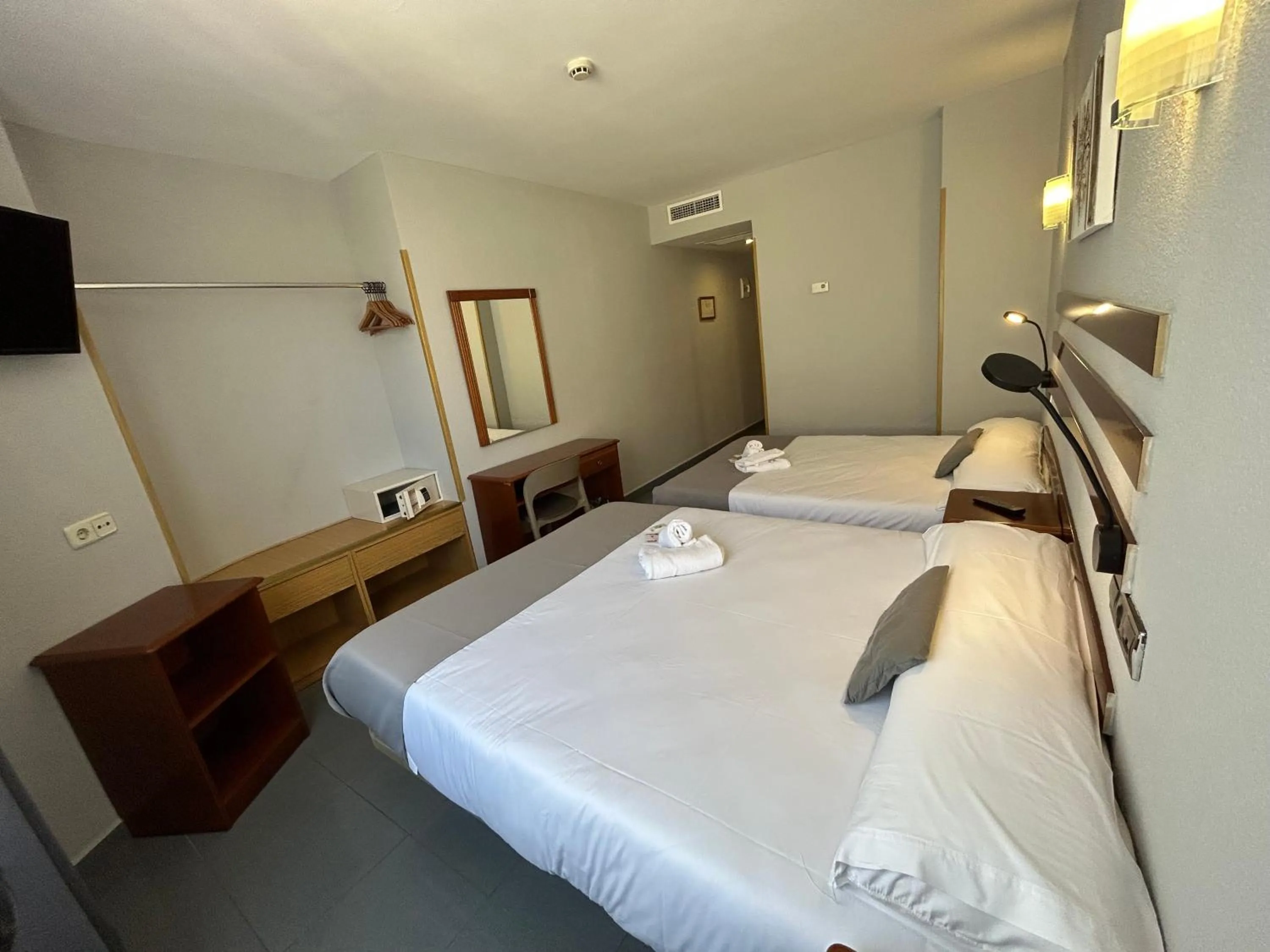 Bed in Hotel Valdemoro