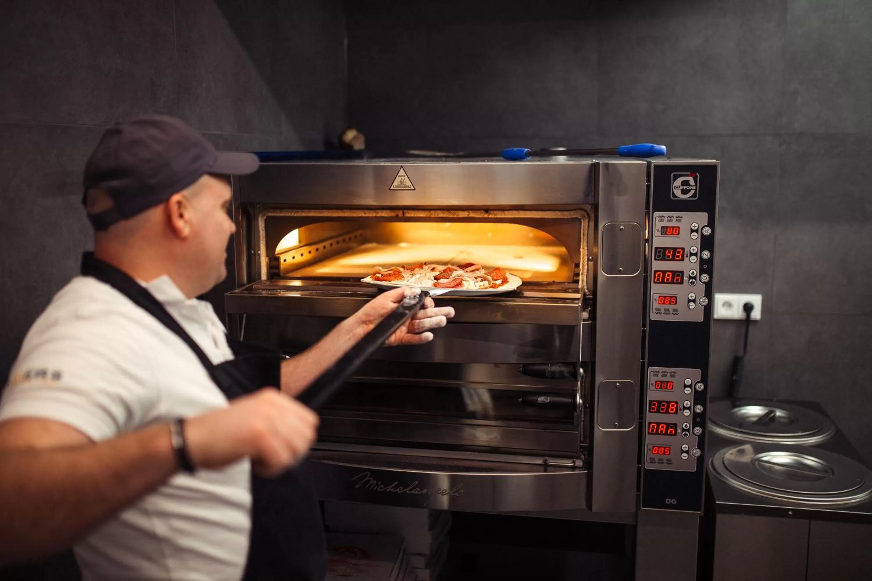 Restaurant/places to eat in Hotel Rainers21