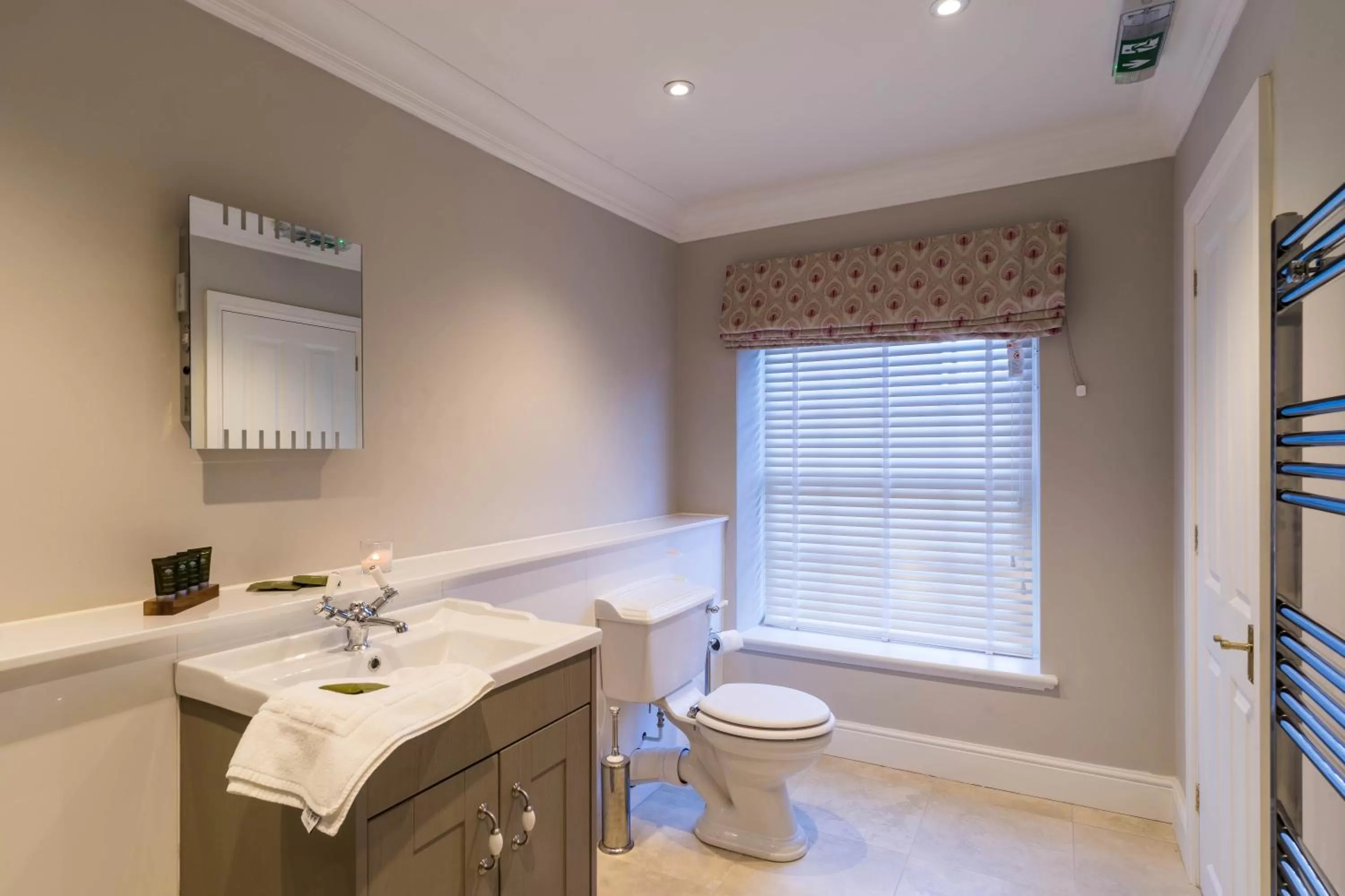 Greyhound Inn Wilton