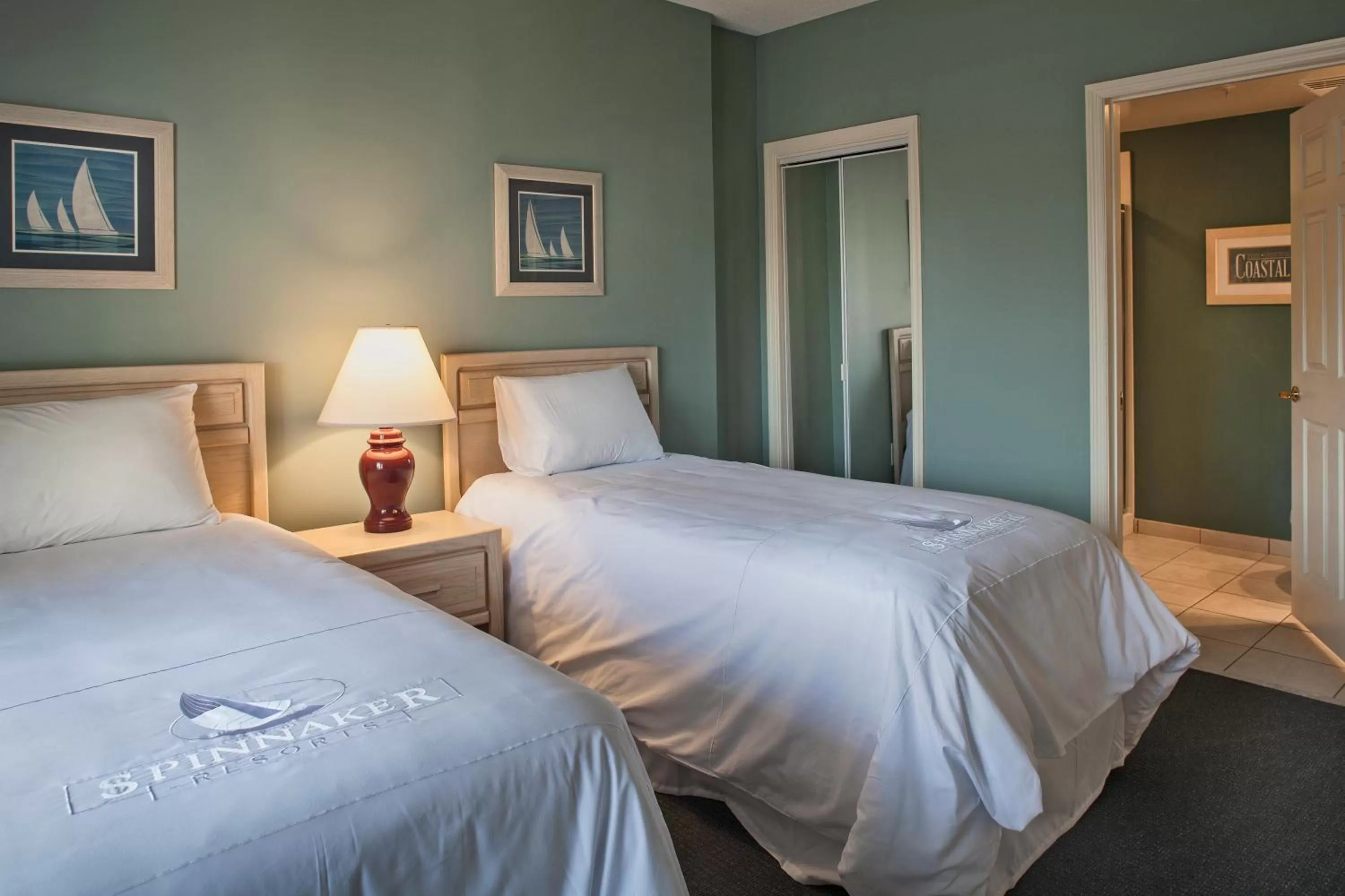 Bedroom, Bed in Waterside by Spinnaker Resorts