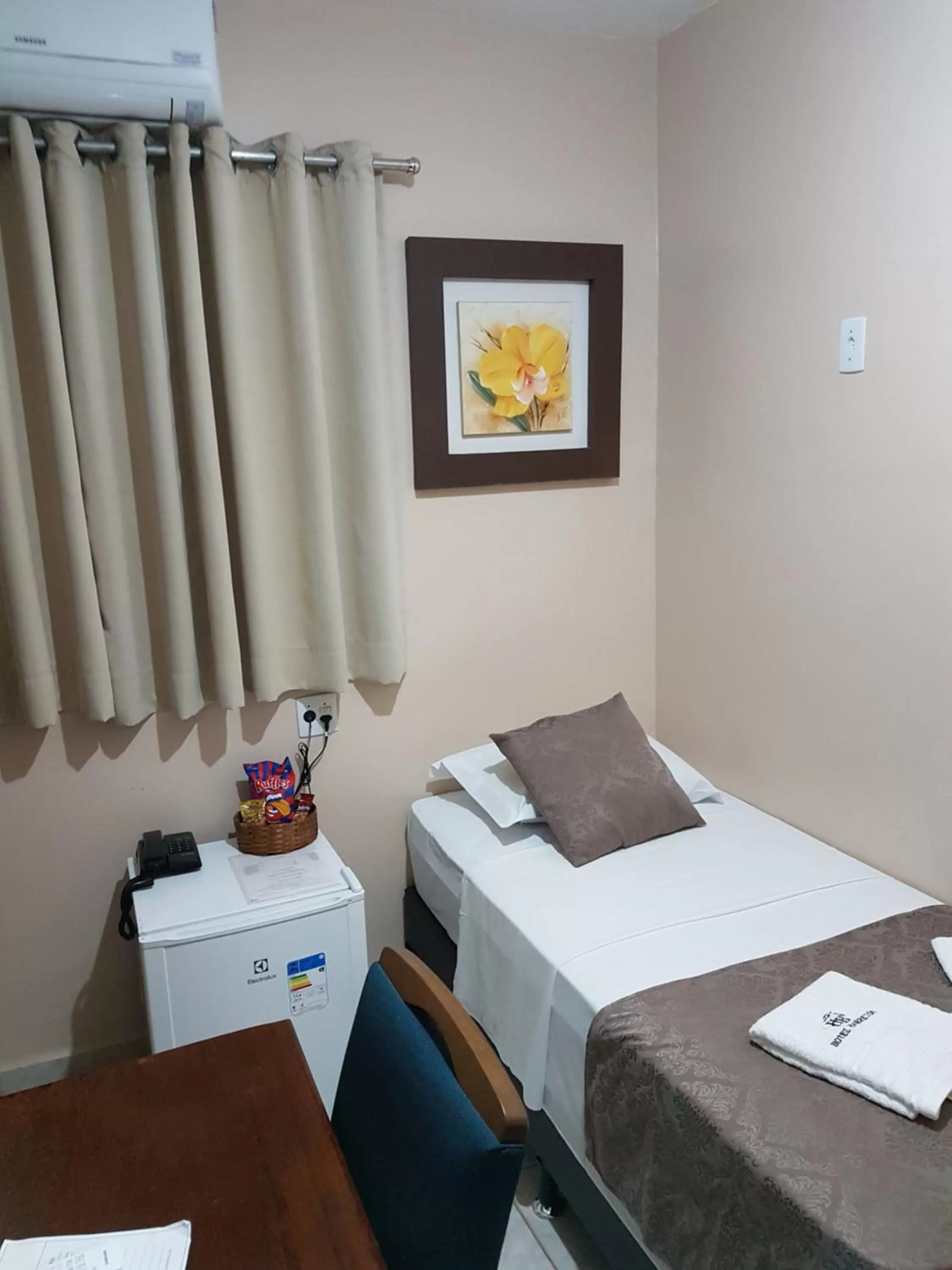 Bed in Hotel Barretos