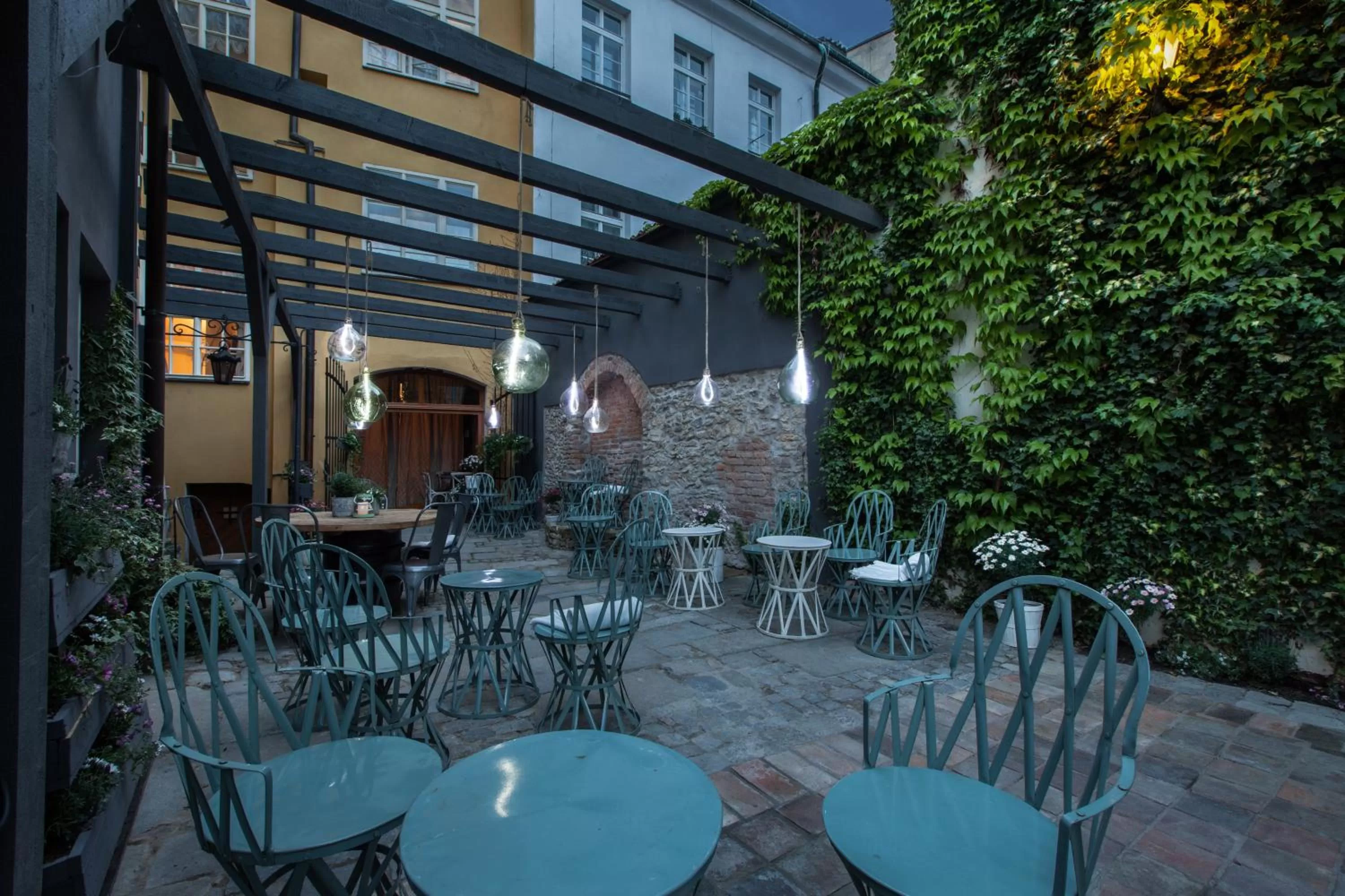 Garden in Cathedral Prague Apartments