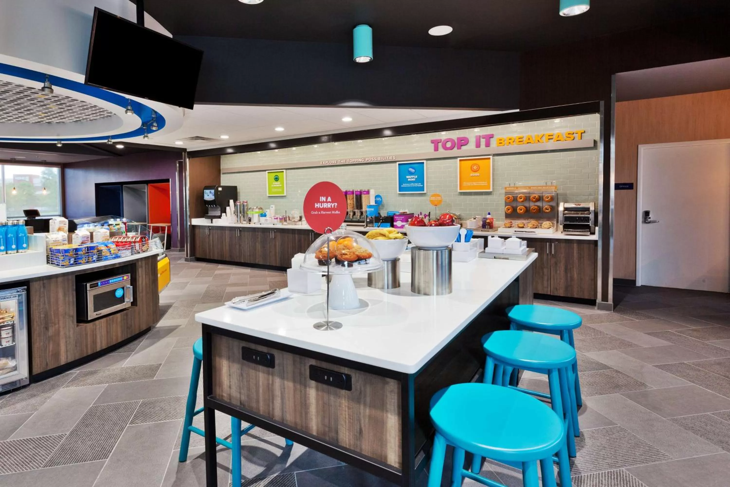 Breakfast in Tru By Hilton Prattville