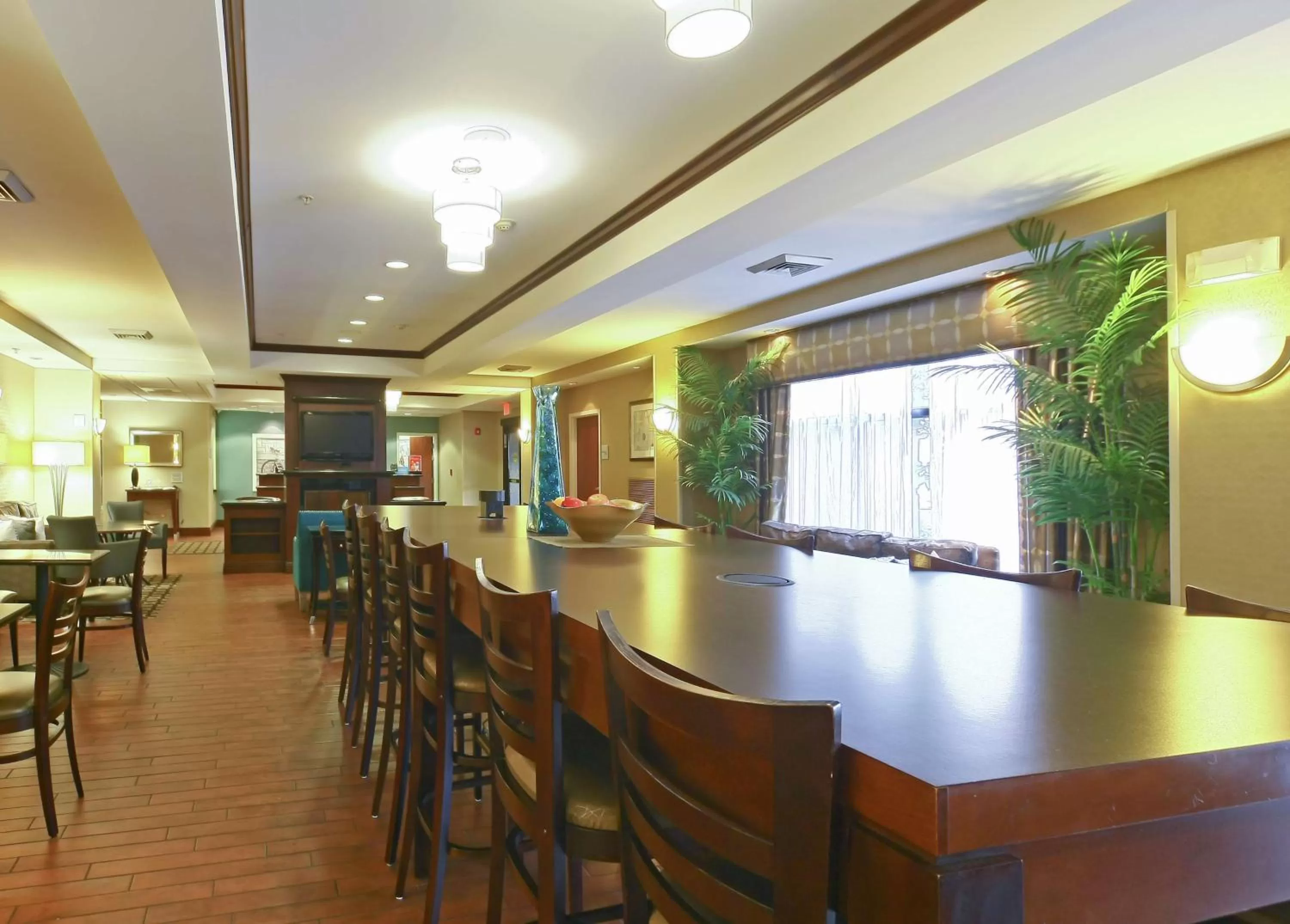 Lobby or reception in Hampton Inn North Brunswick NJ