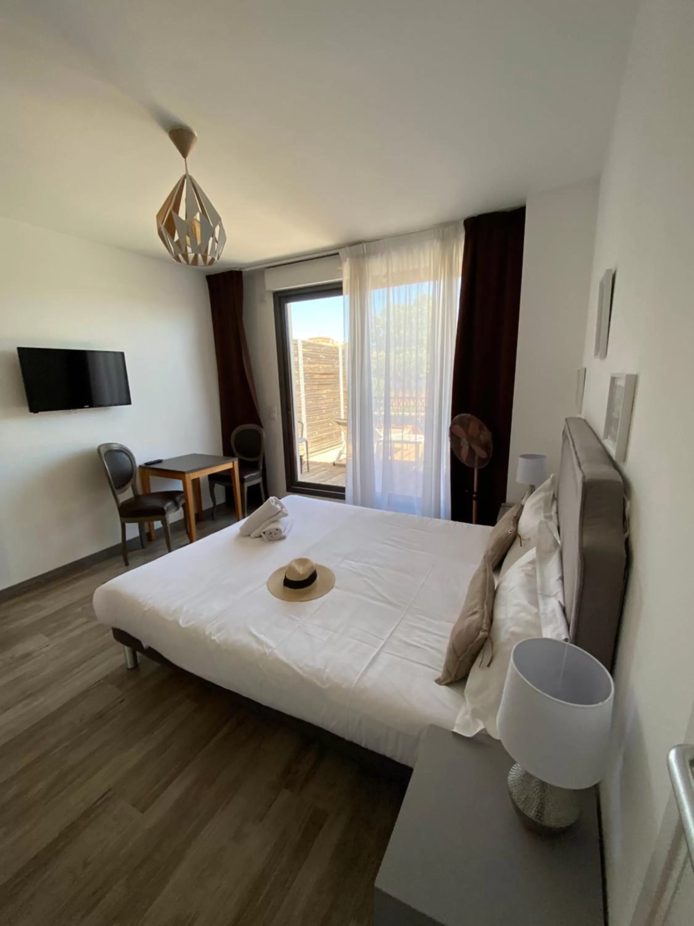 Certificate/Award in Les Terrasses D'Aix - Studio avec Grande Terrasse privée