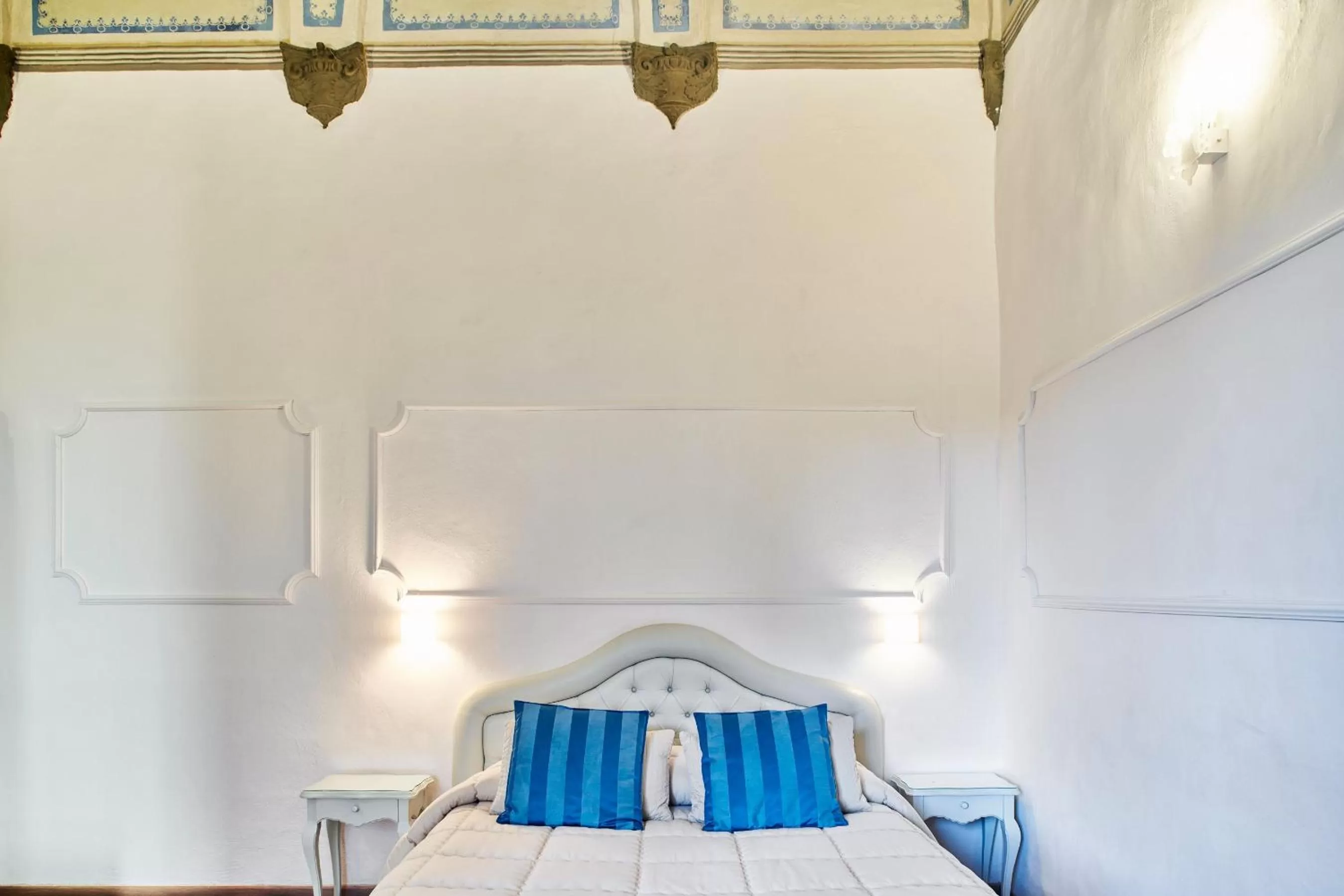 Bedroom, Bed in Palazzo del Magnifico B&B