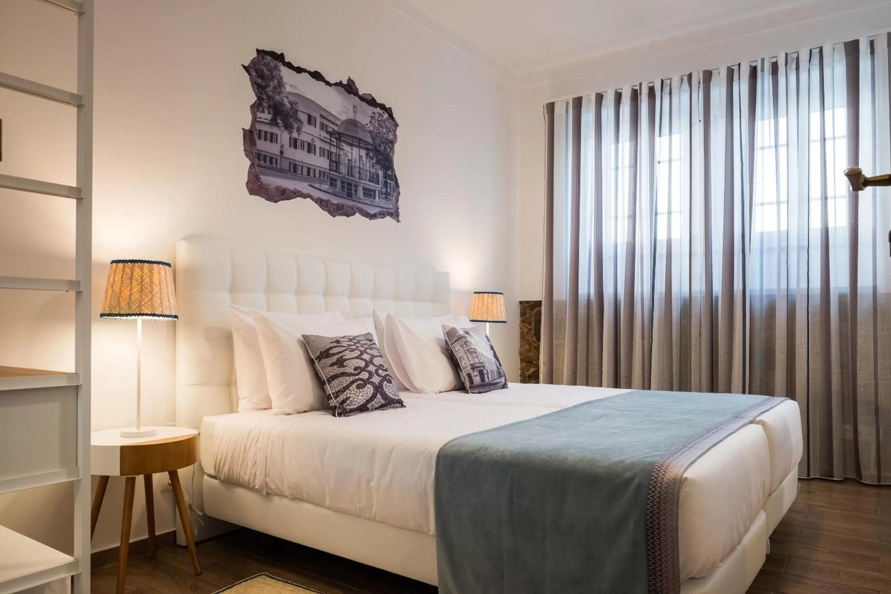 Photo of the whole room in Loulé Coreto Guesthouse