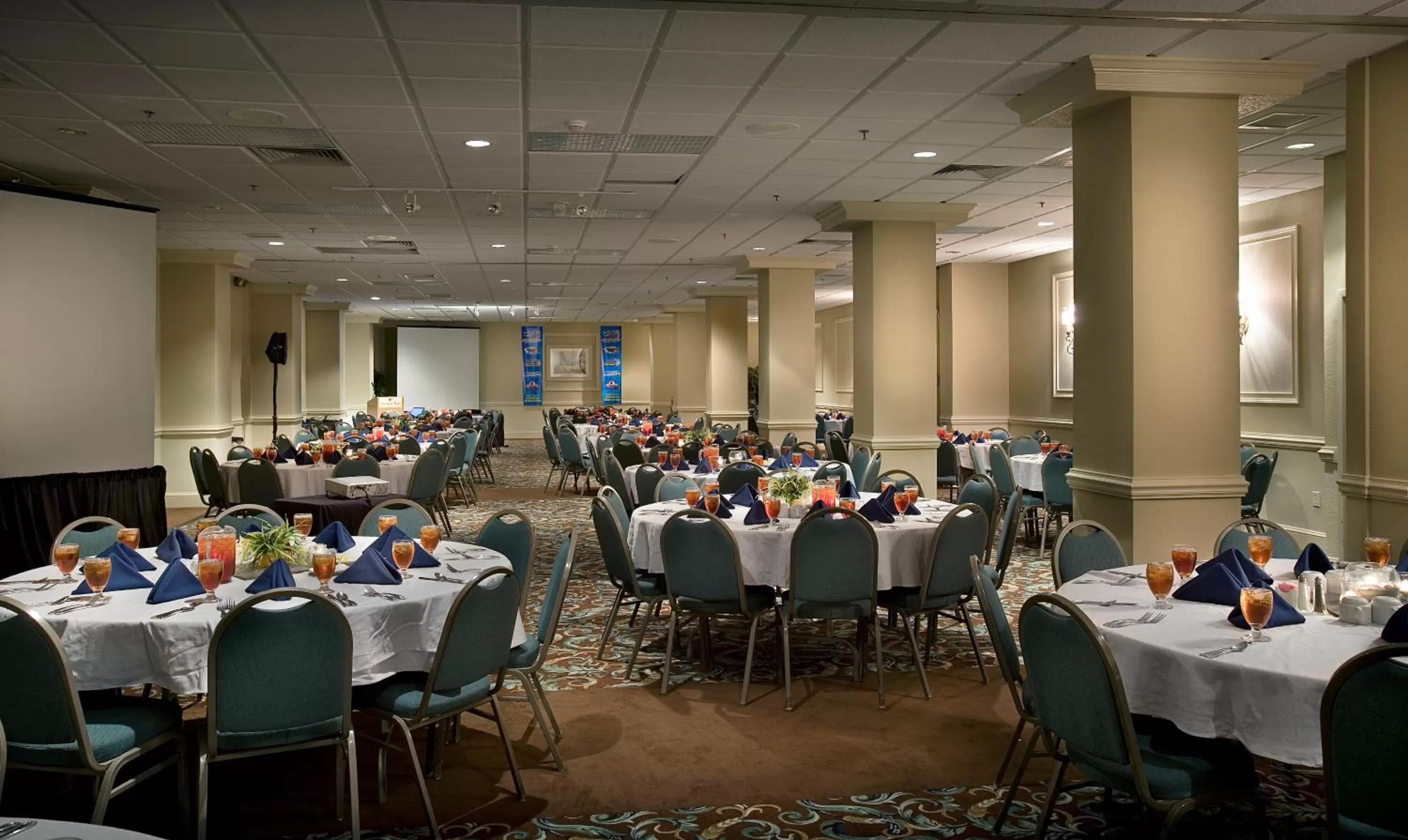 Banquet/Function facilities in Beach Cove Resort
