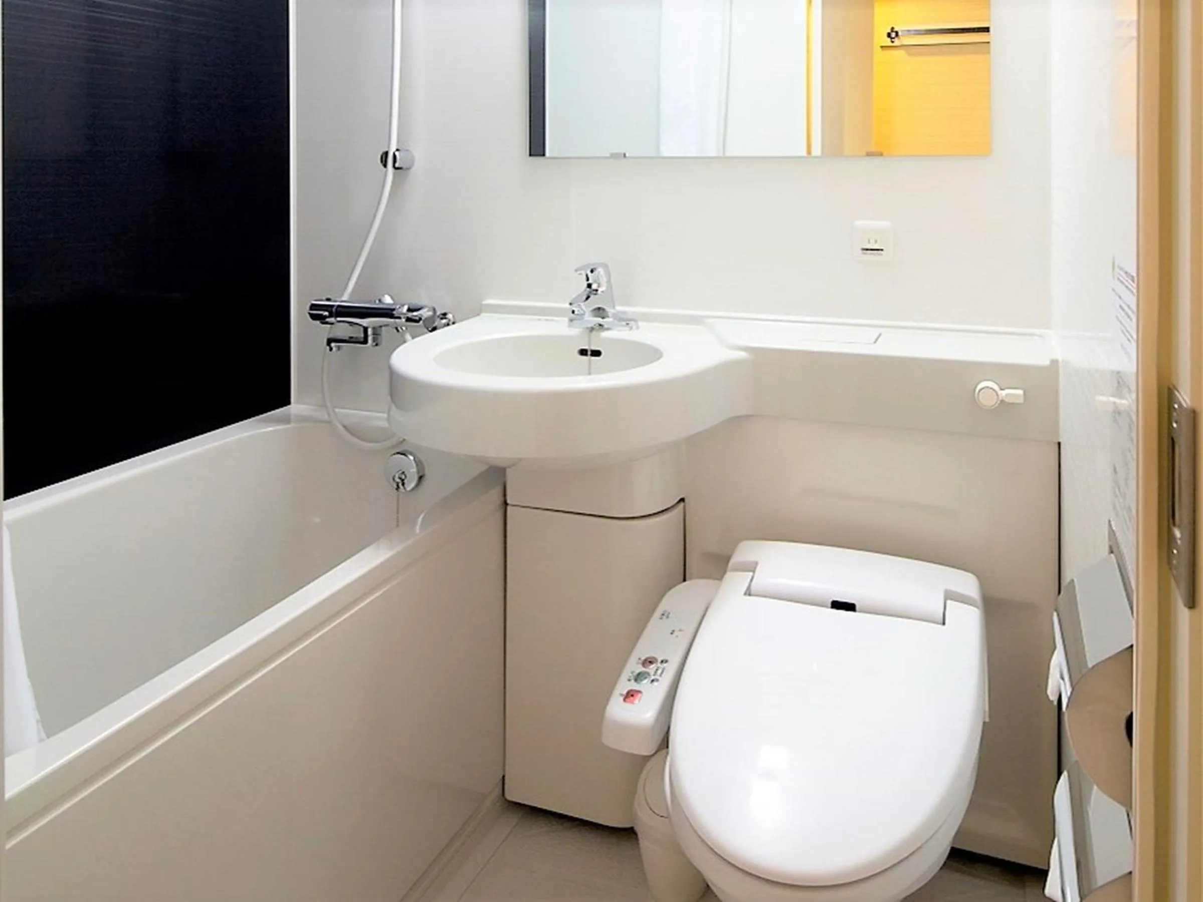 Bathroom in Green Rich Hotel Kyoto Station South (Artificial hot spring Futamata Yunohana)