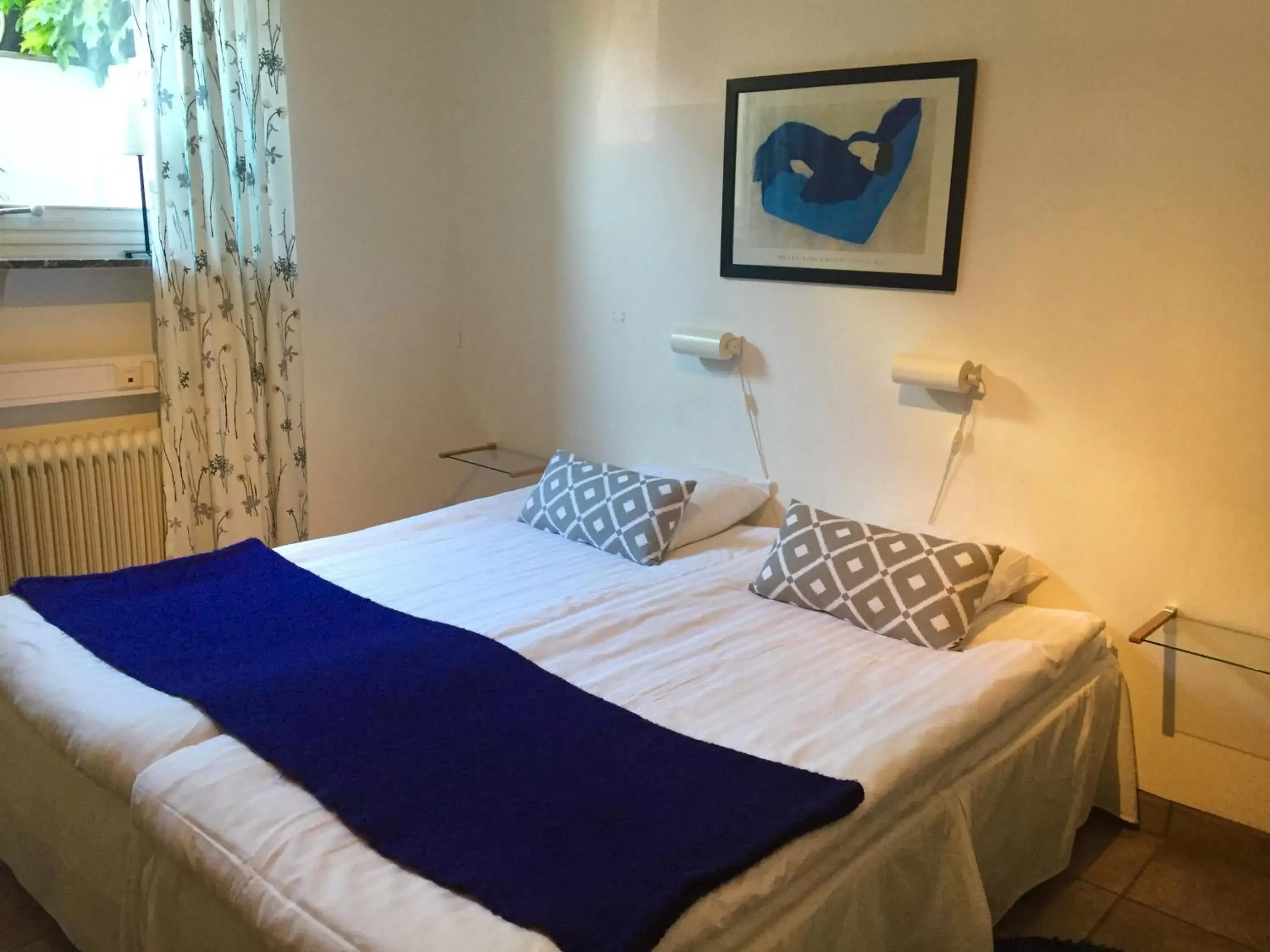 Quadruple Room with Shared Bathroom in Aurora Bed & Breakfast Quadruple Room with Shared Bathroom in Aurora Bed & Breakfast