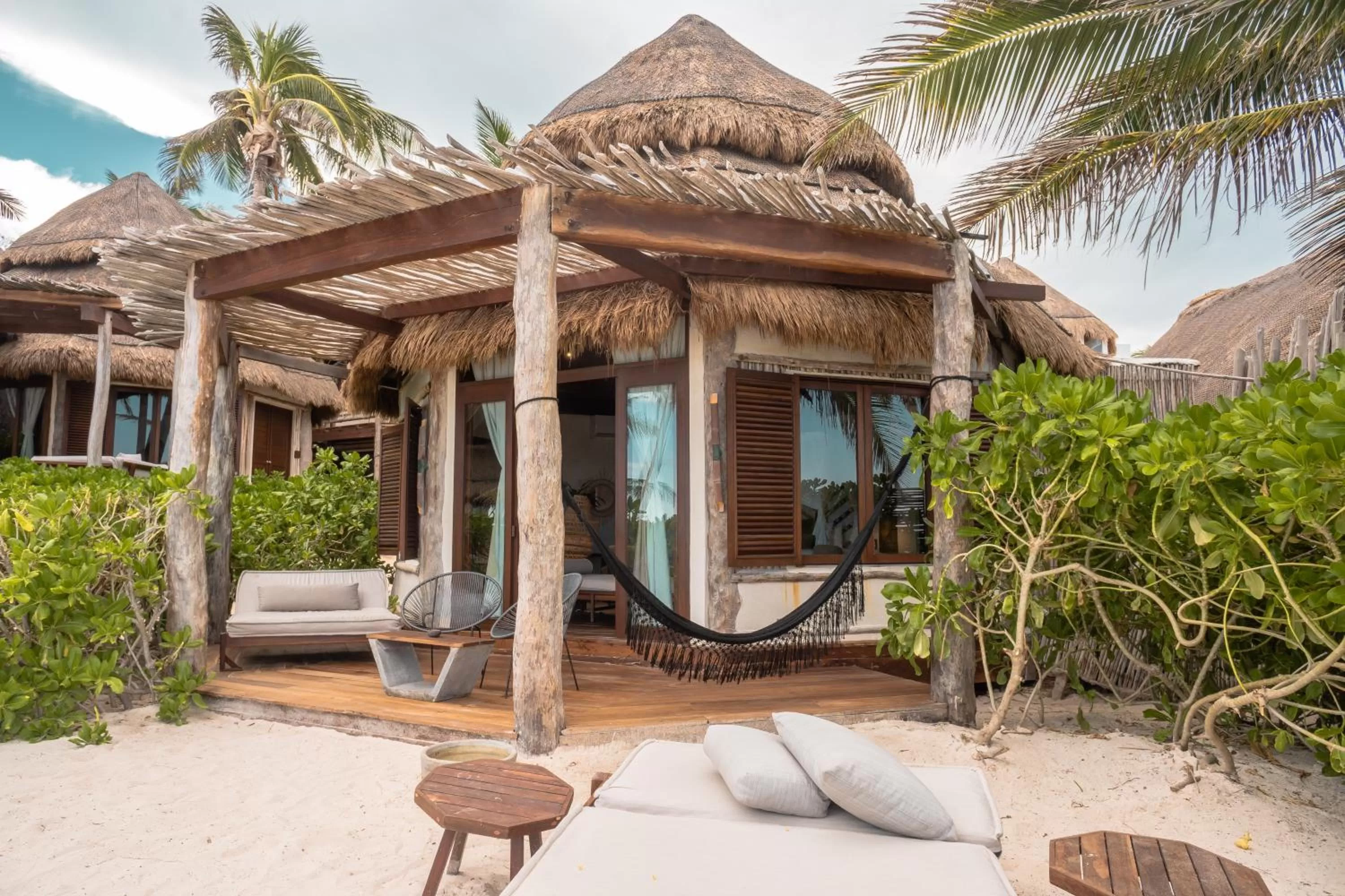 Property building in Delek Tulum