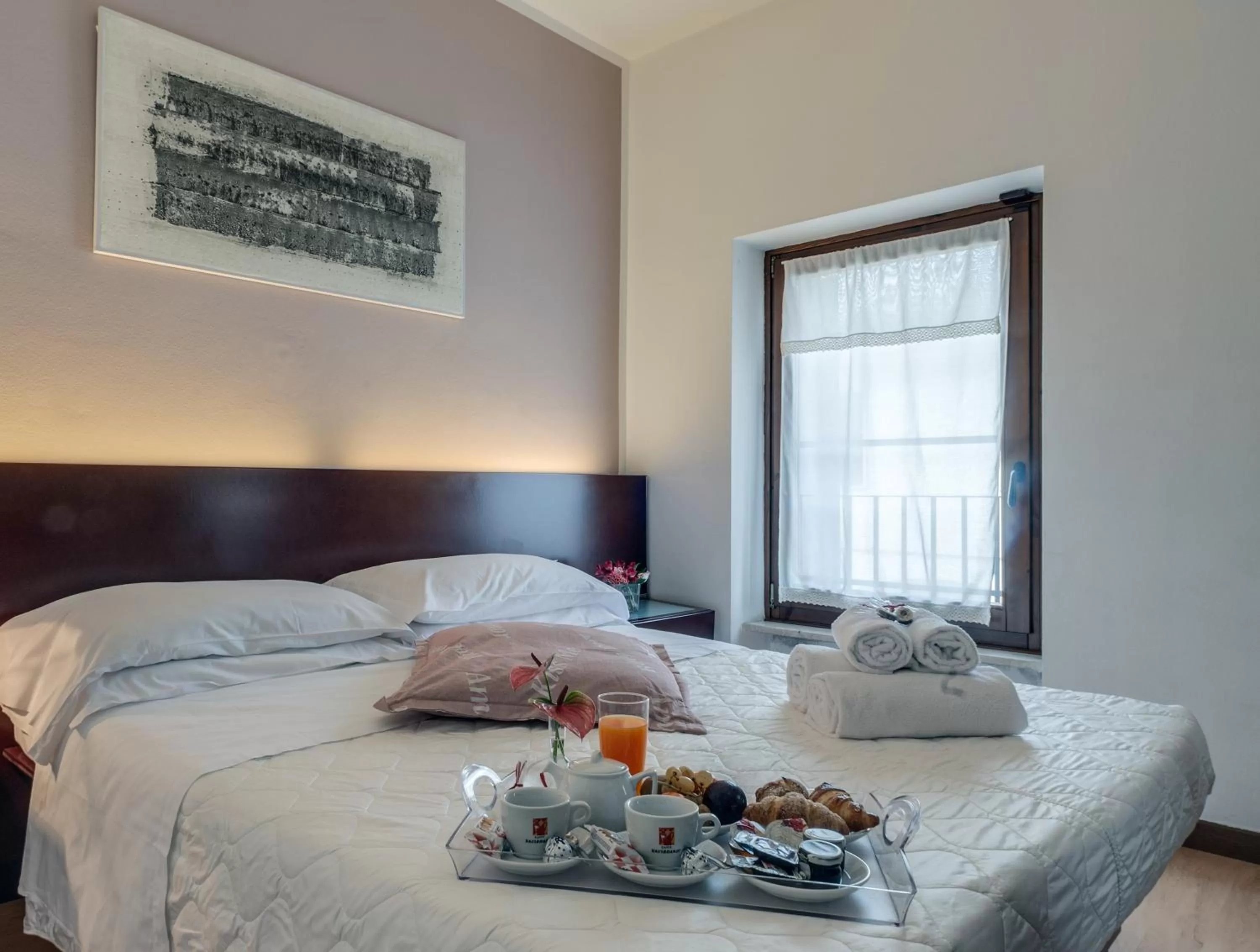 Decorative detail, Bed in Hotel Gattopardo