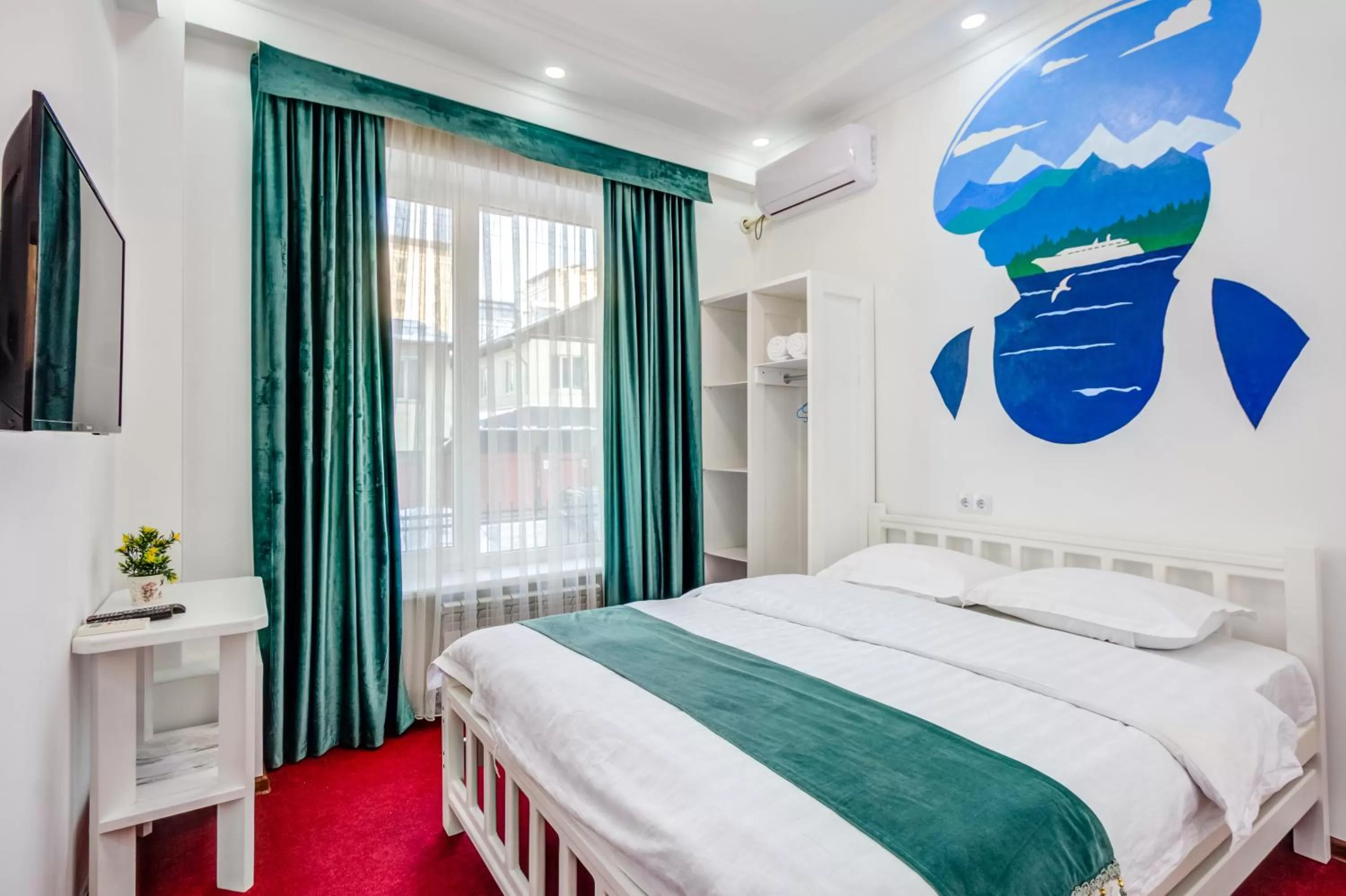 Bed in WHITE HOTEL & HOSTEL
