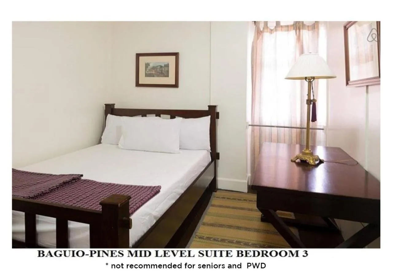 Bed in Agreeable Family Baguio Suites