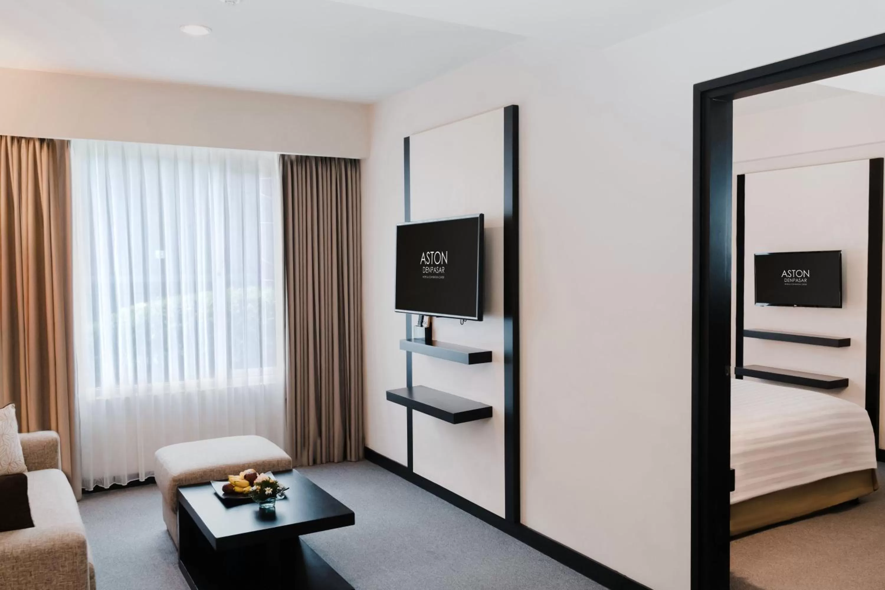 Seating area, Bed in Aston Denpasar Hotel & Convention