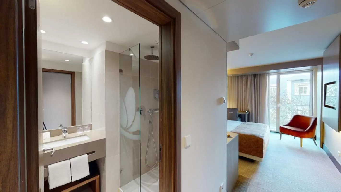 Bathroom in Smy Lisboa