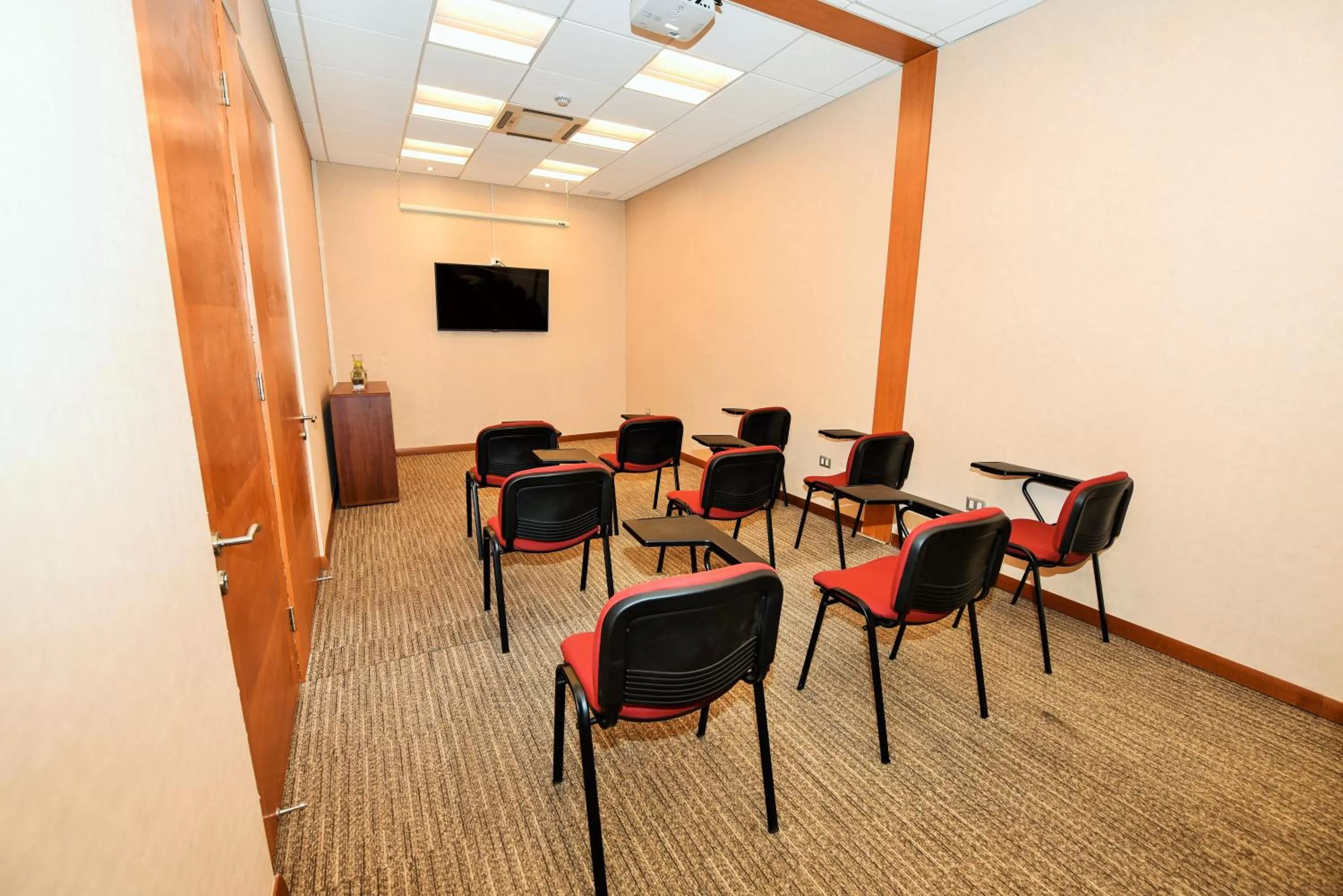 Business facilities in Geotel Antofagasta