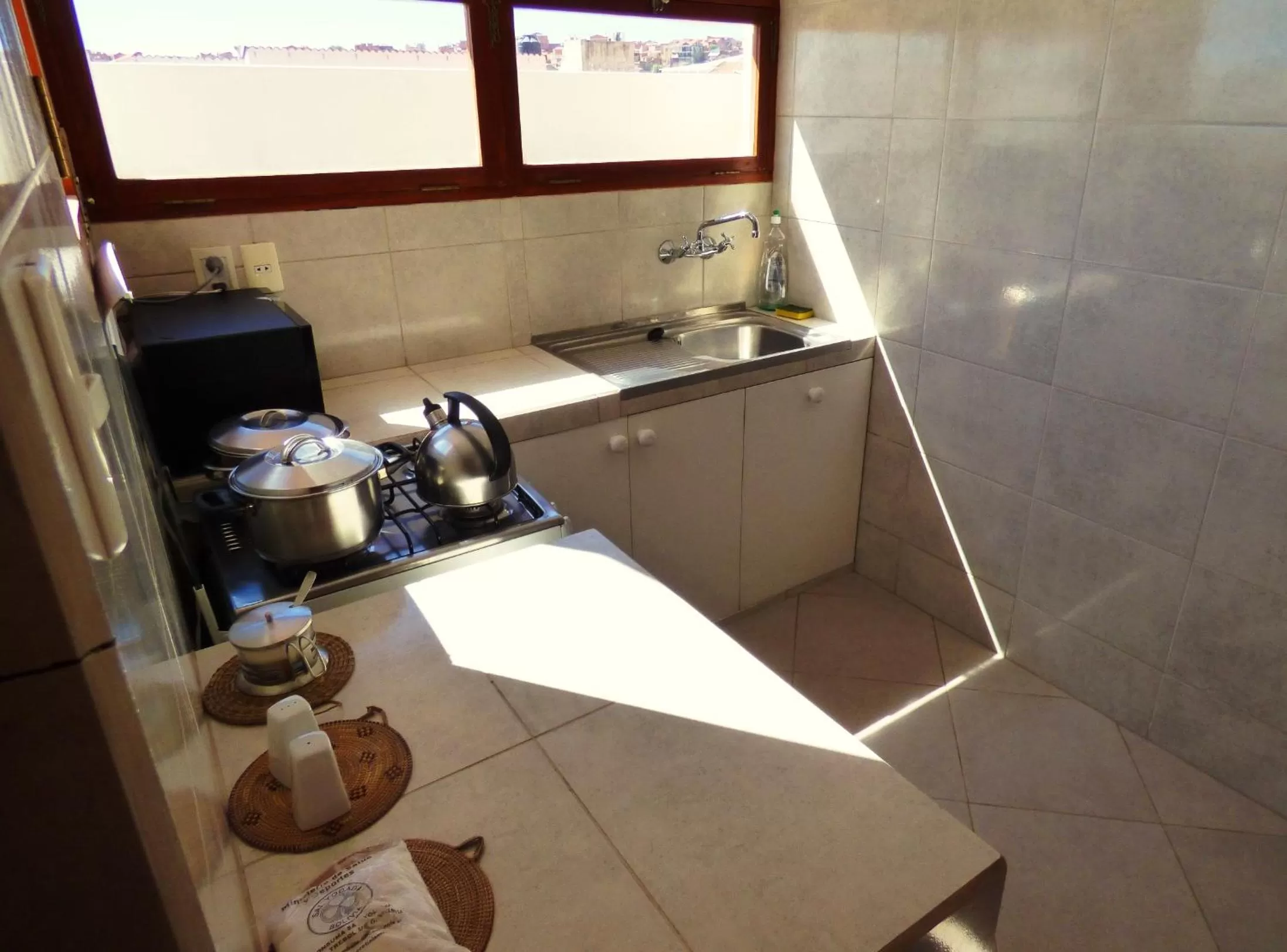 Kitchen or kitchenette in Hotel Villa Antigua