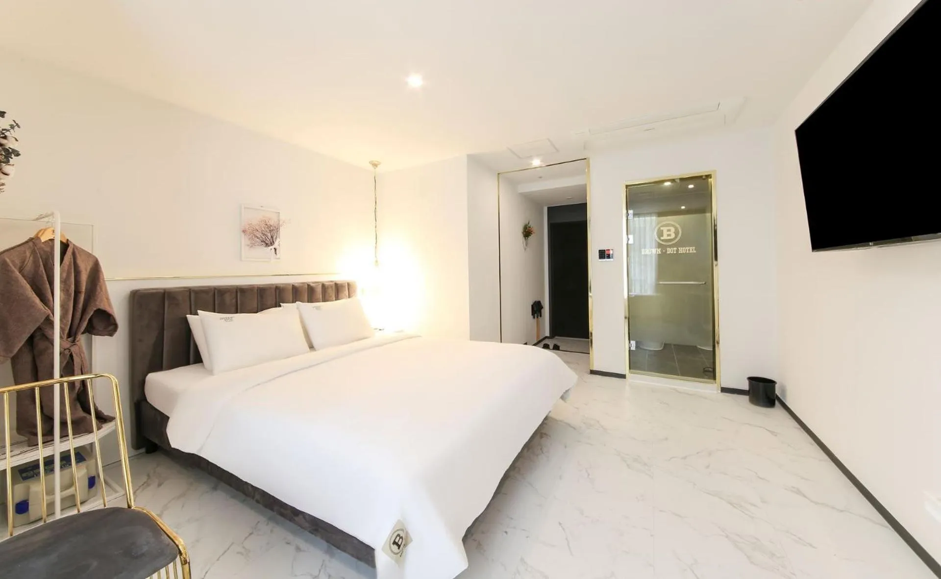 Bed in Brown-Dot Hotel Songdo