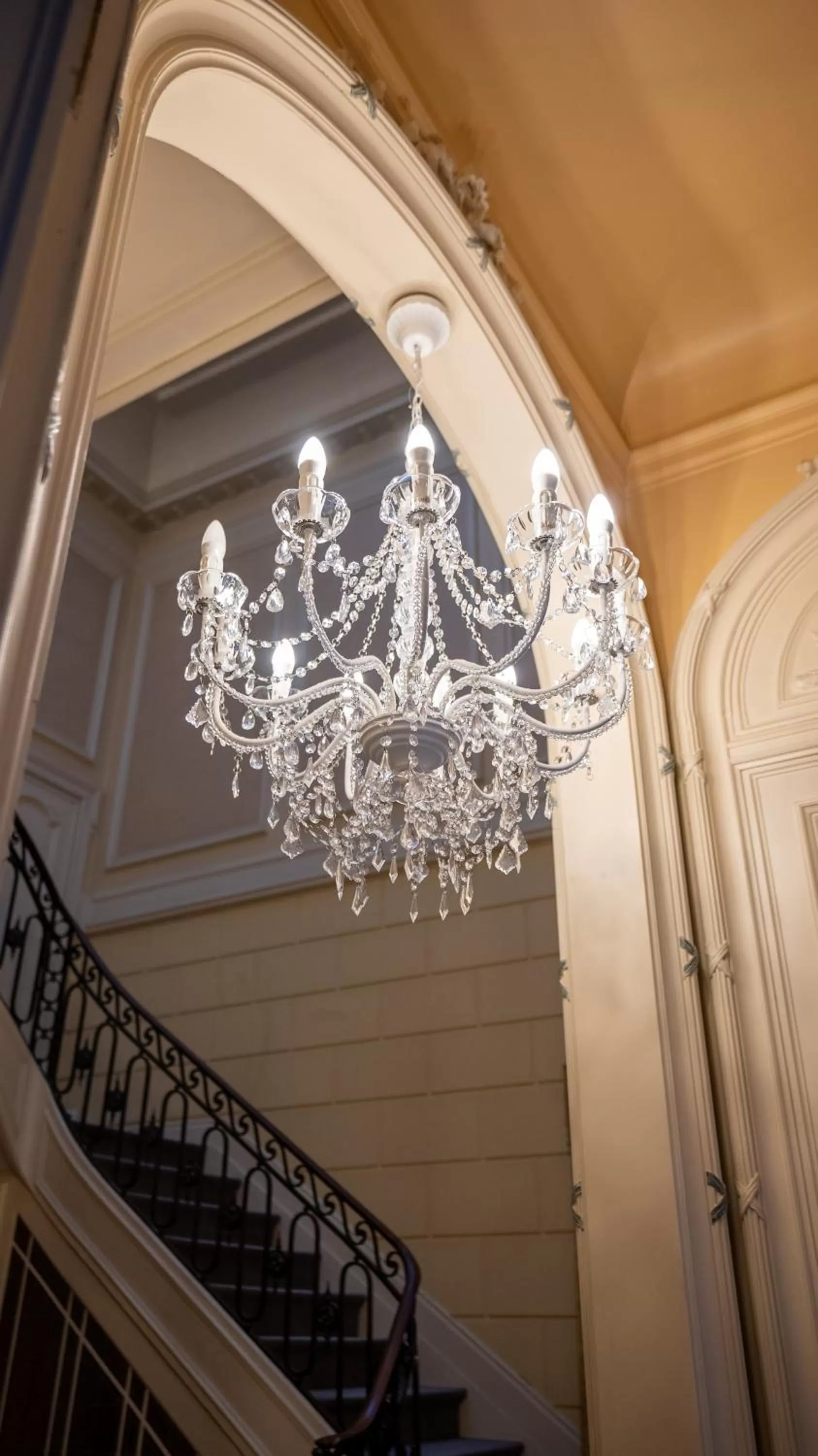 Property building in Hotel de Maître de Vaughan