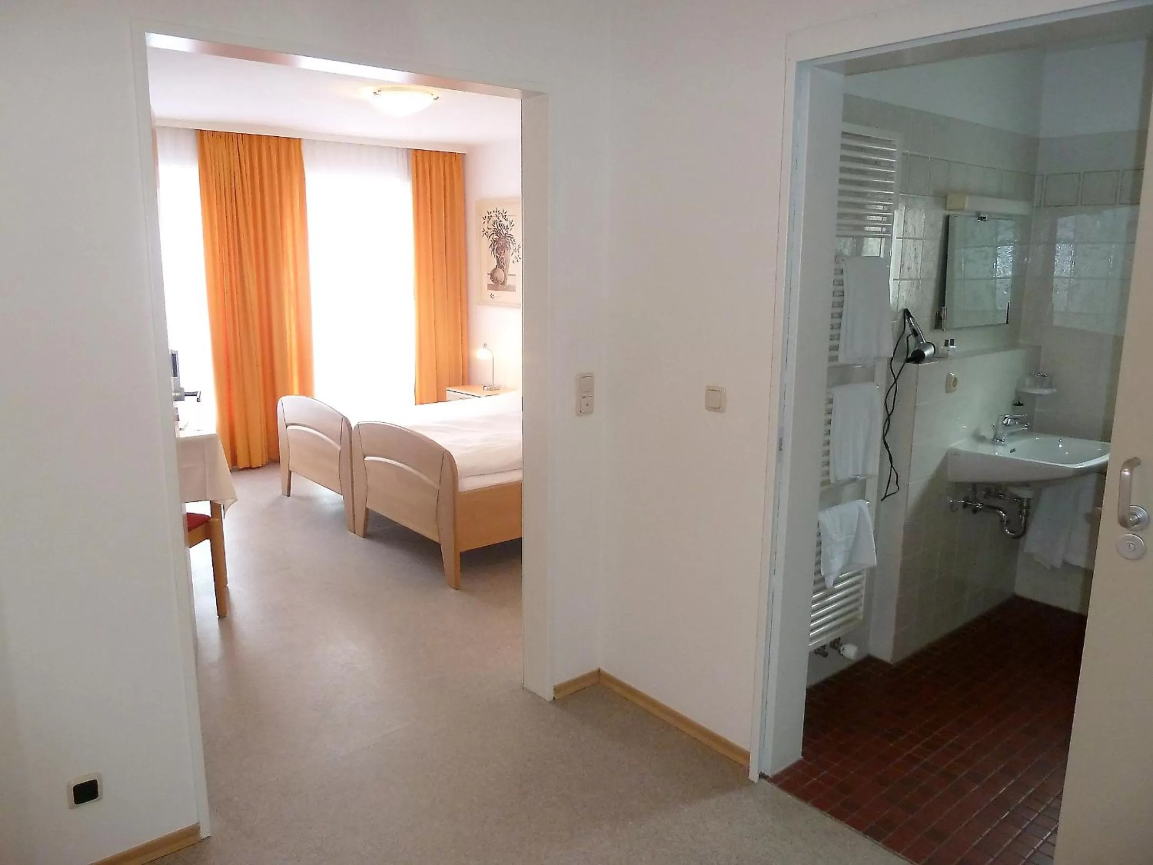 Bedroom, Bathroom in Garni Hotel Leitl GmbH