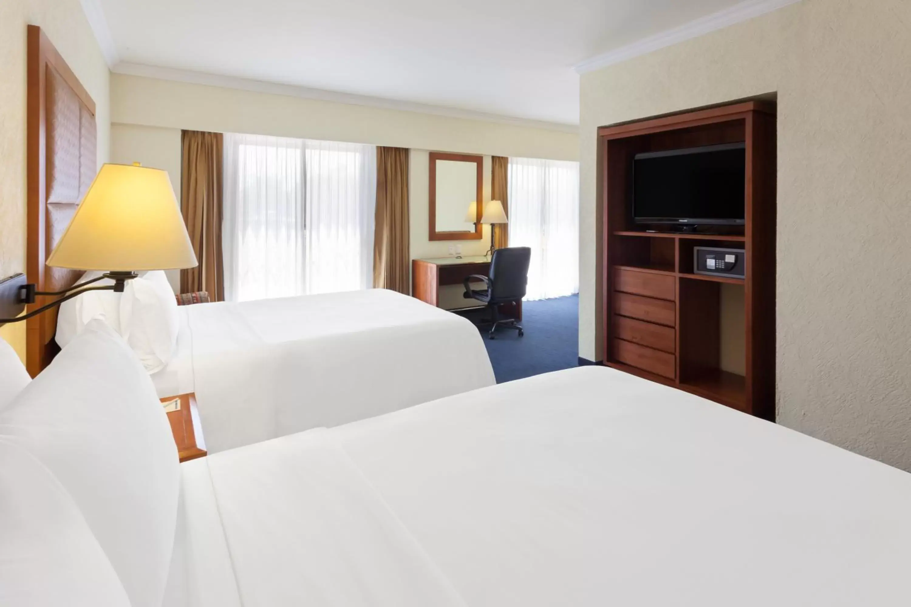 Standard Queen Room with Two Queen Beds and Extra Floor Space in Holiday Inn Express Oaxaca - Centro Historico by IHG Standard Queen Room with Two Queen Beds and Extra Floor Space in Holiday Inn Express Oaxaca - Centro Historico by IHG
