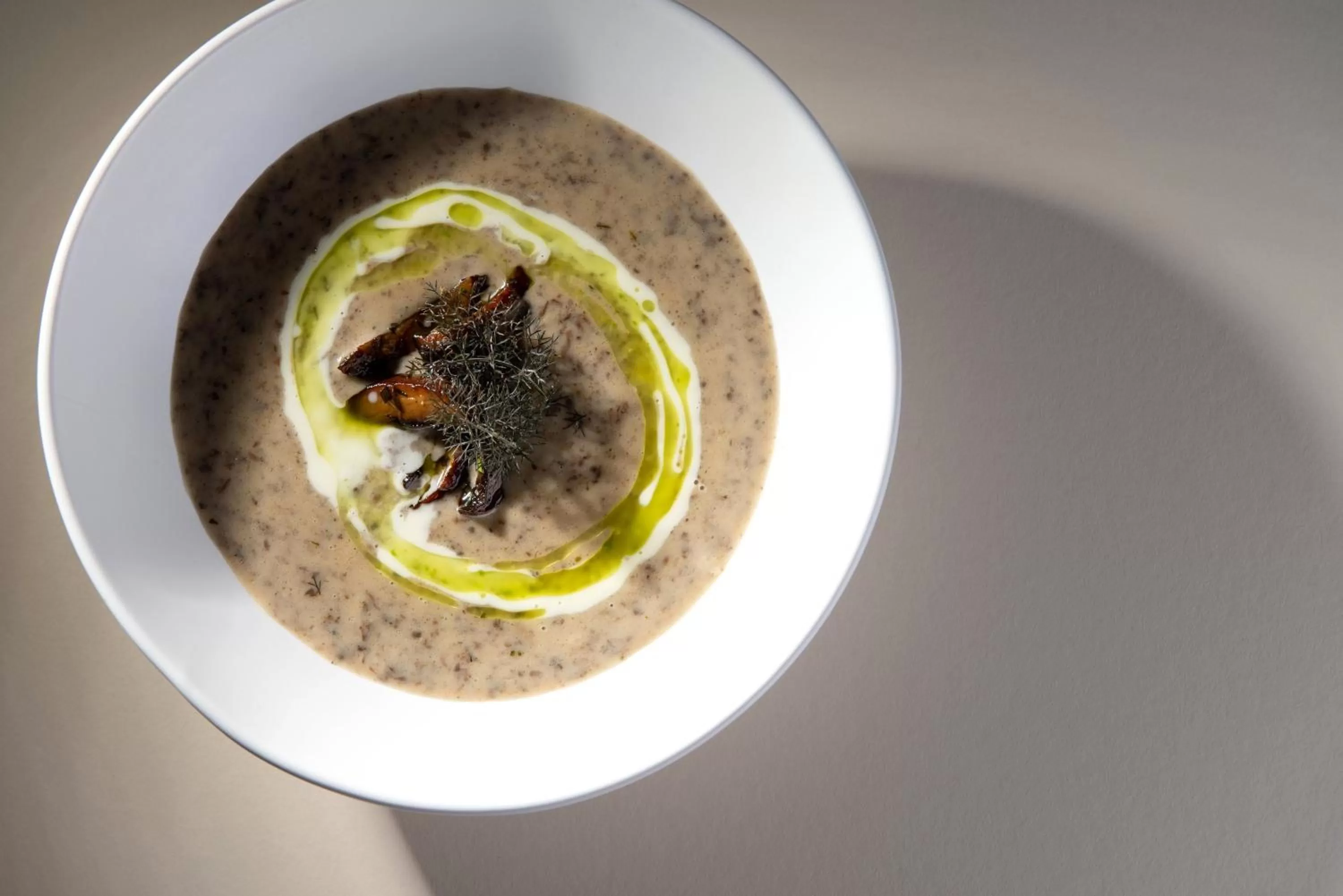 Restaurant/places to eat in Kimpton - Pittman Hotel by IHG