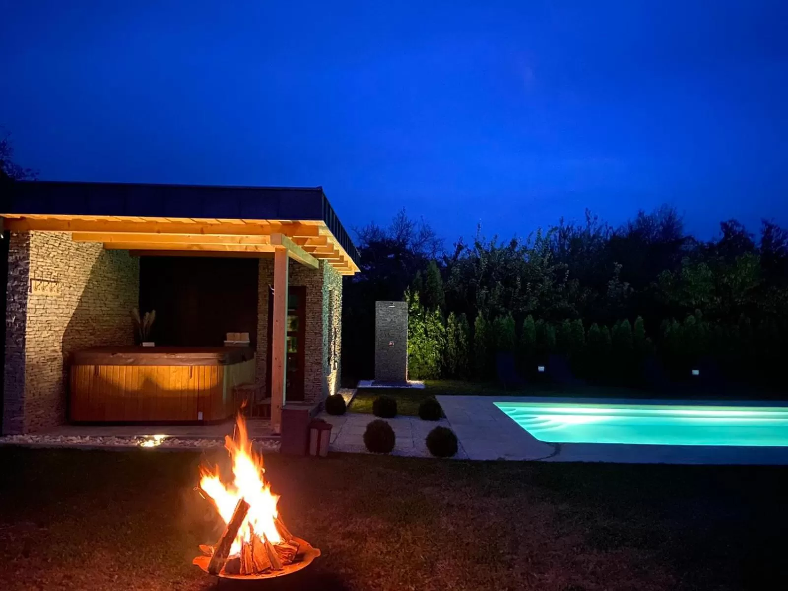 Night in Villa Aruba & Private SPA Suites