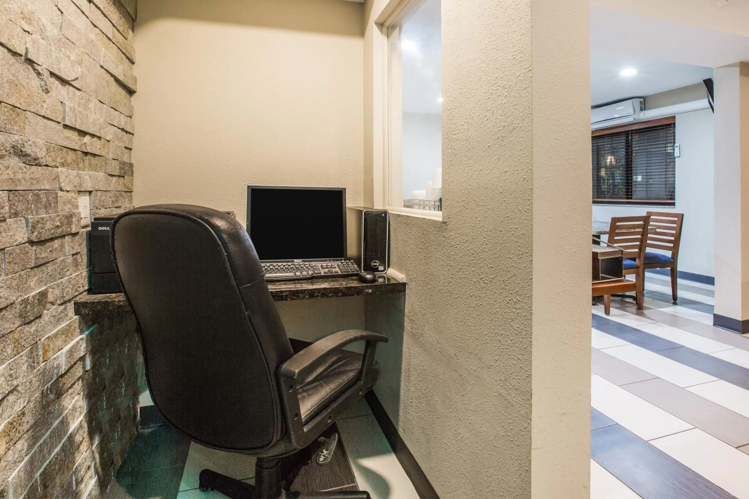 Business facilities in Baymont by Wyndham Cedar Rapids