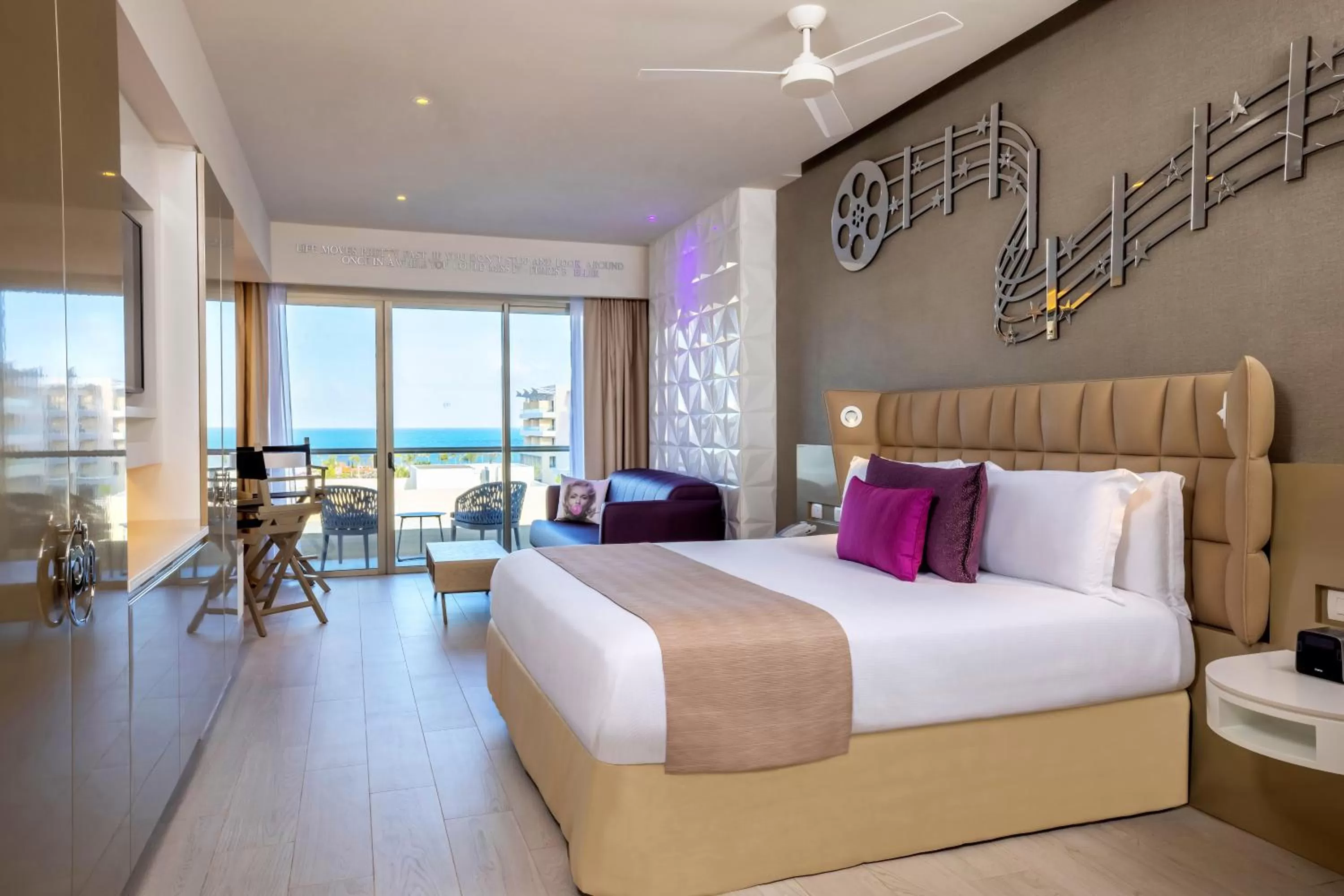 Photo of the whole room, Bed in Planet Hollywood Cancun by Royalton, An Autograph Collection All-Inclusive Resort