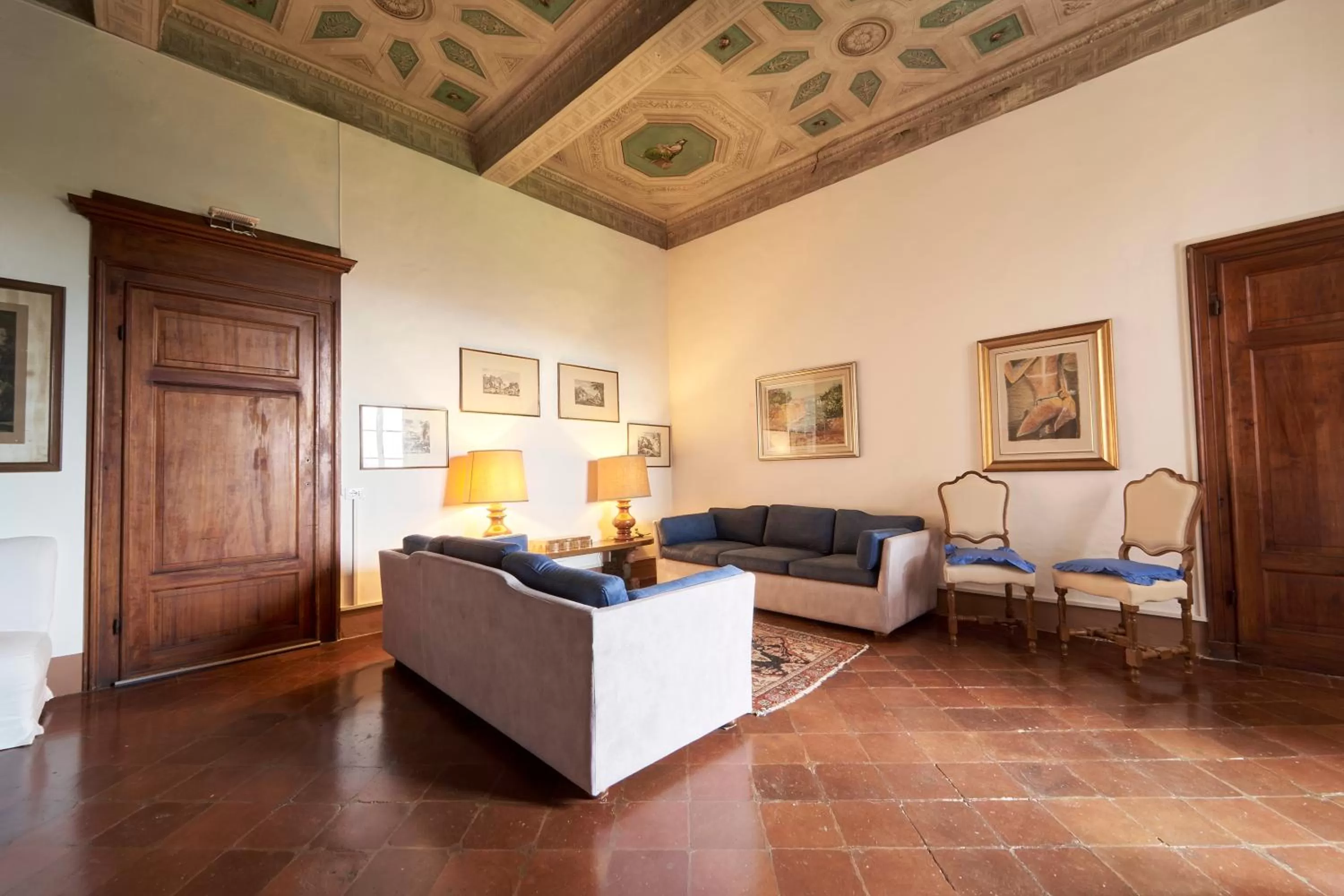 Seating area in Castello del Capitano delle Artiglierie