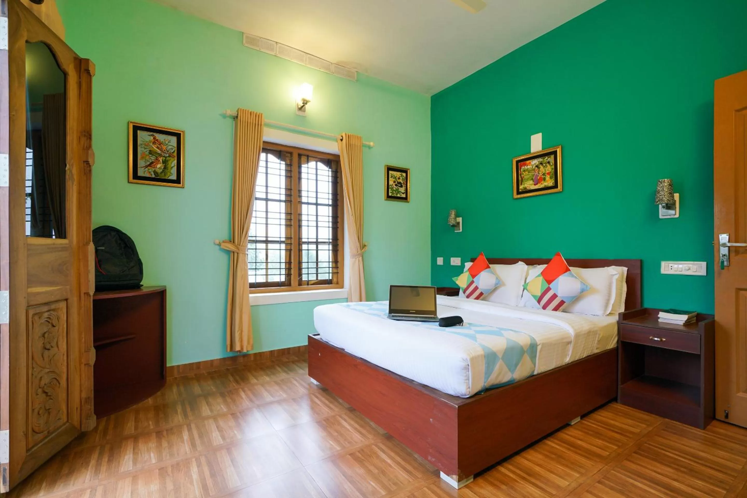 Bedroom, Bed in Munnar Blue Mist