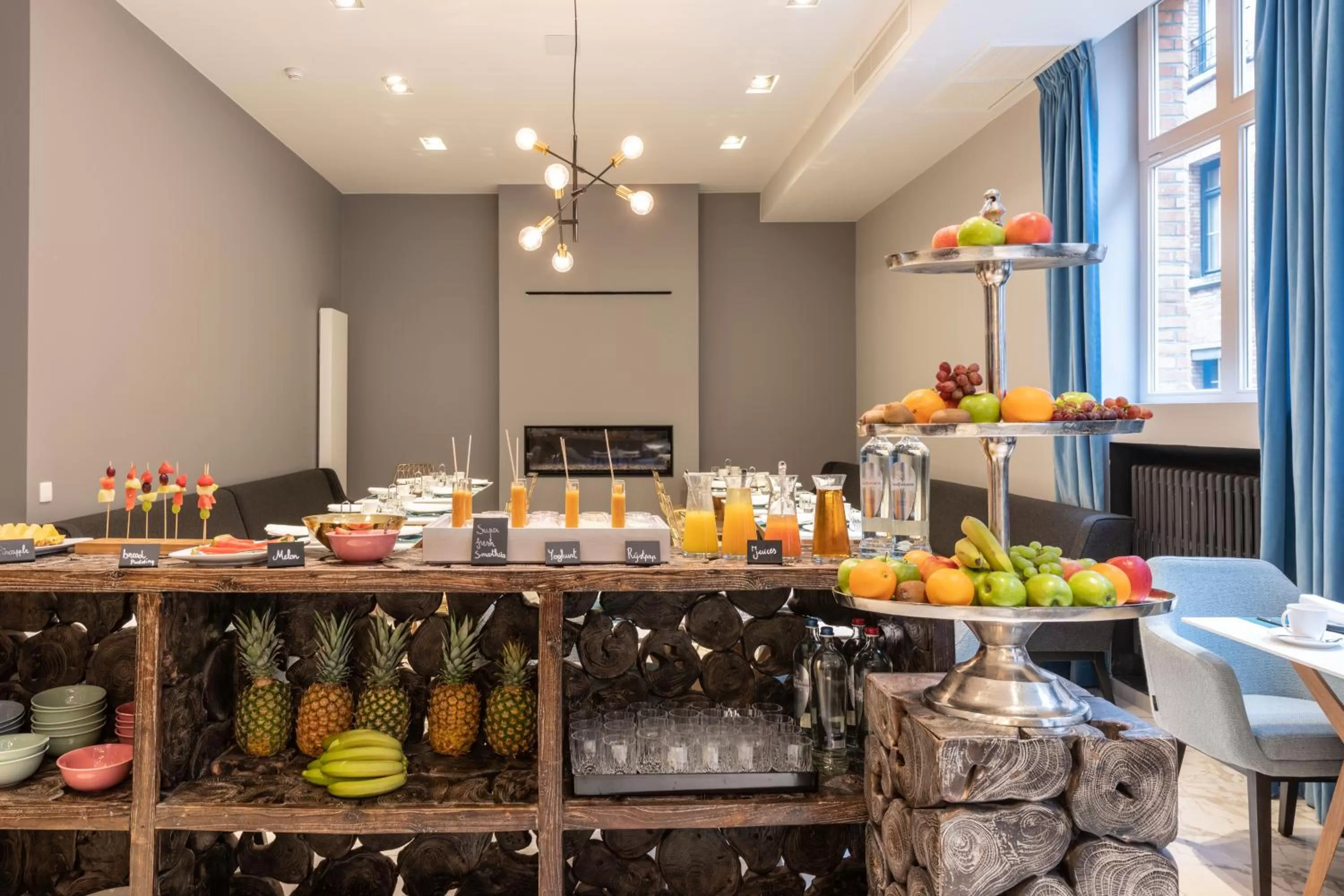 Food and drinks in Boutique Hotel Sablon by CW Hotel Collection