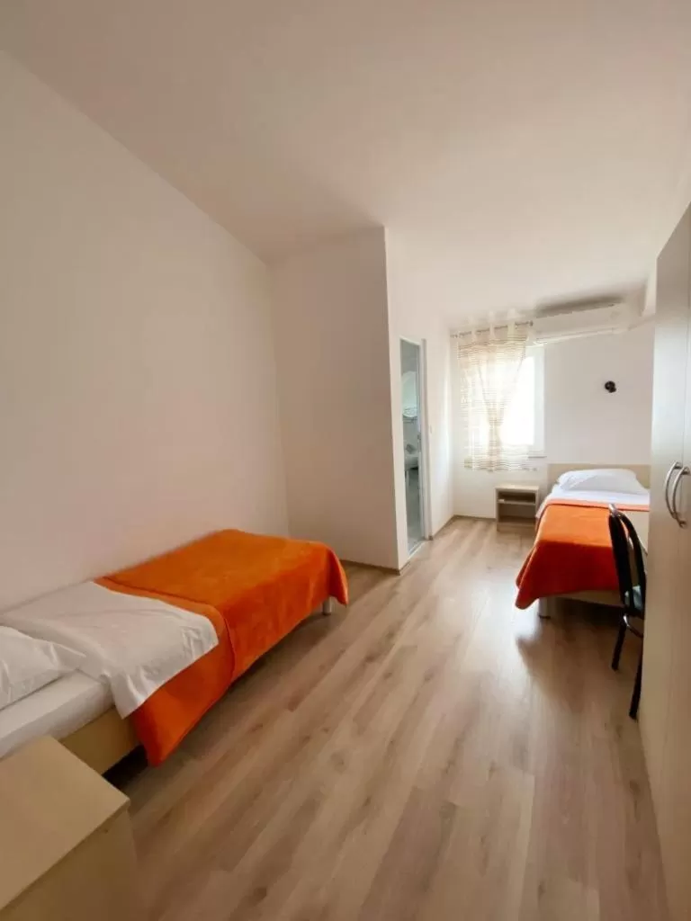 Bedroom, Bed in Pansion Maglica