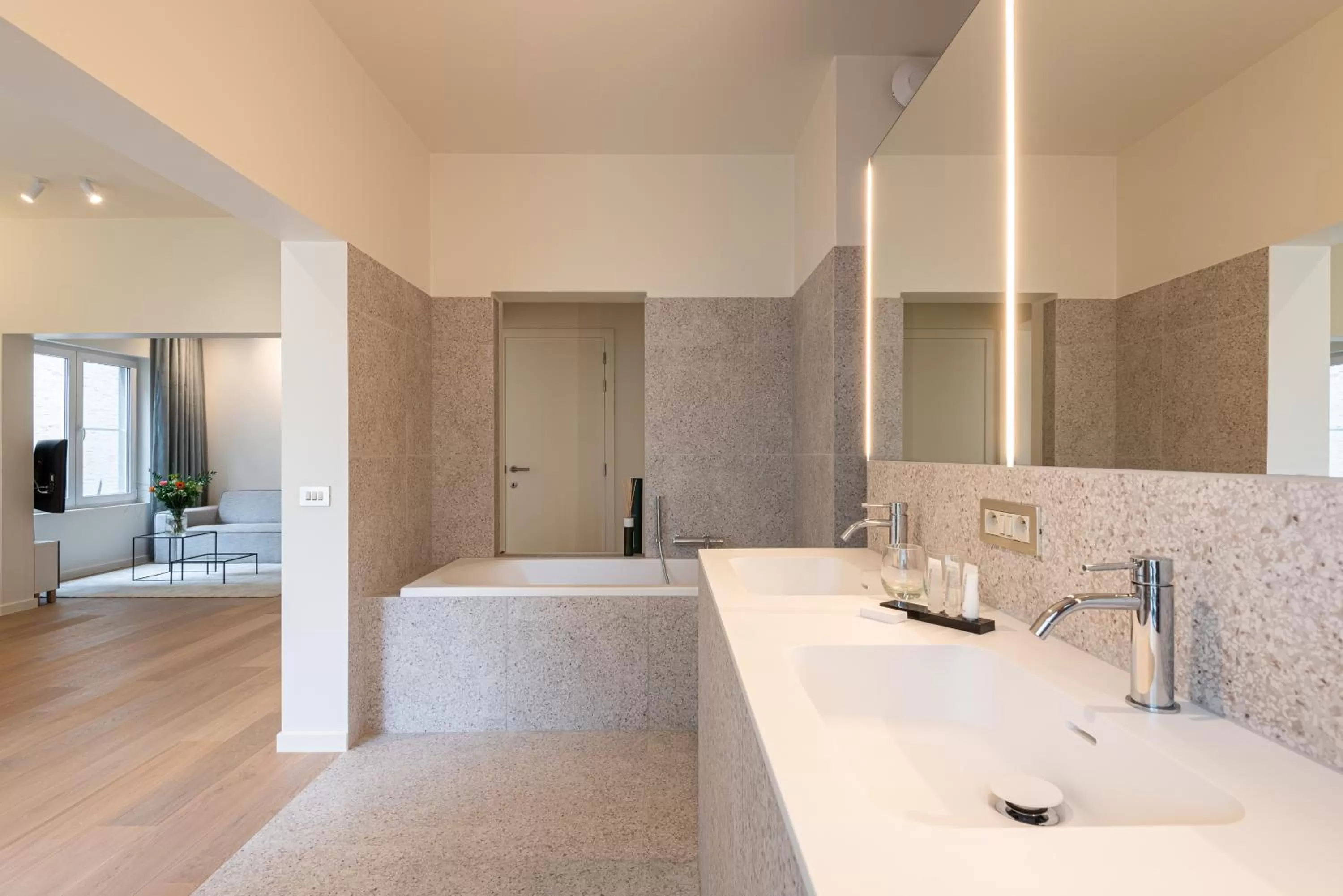 Bathroom in Gepetto's - Beautiful stay in the Historic centre of Ghent -