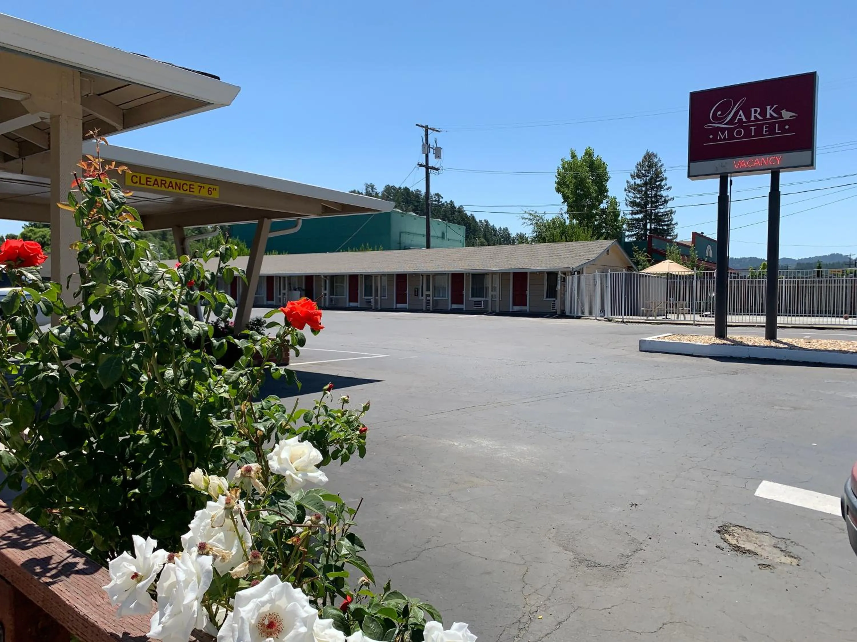 Property building in Lark Motel Willits