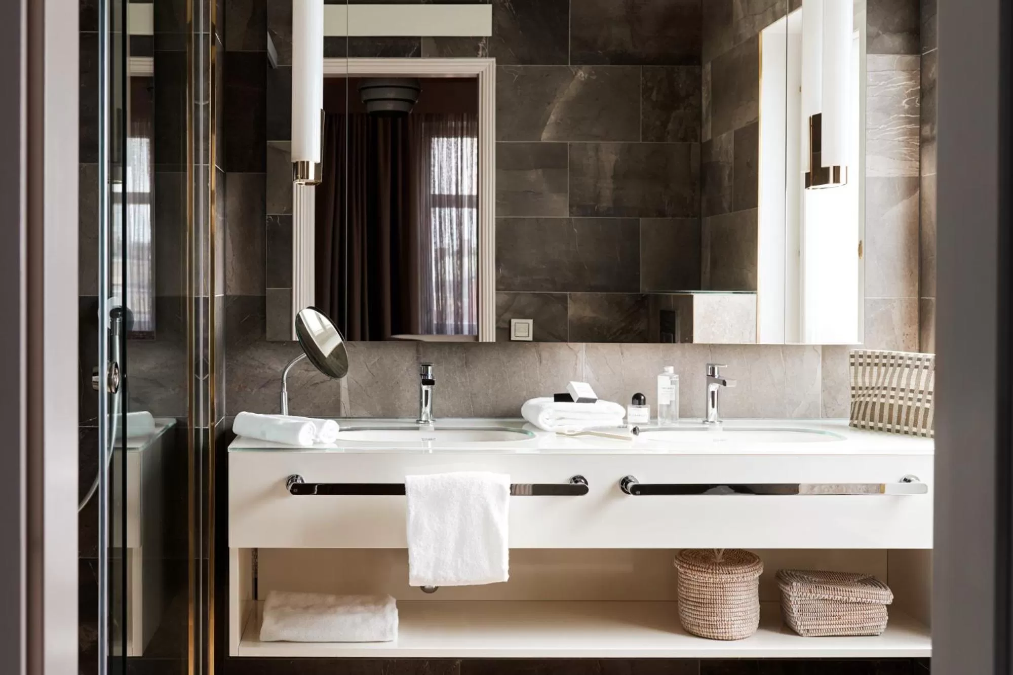 Bathroom in Hotel St. George Helsinki