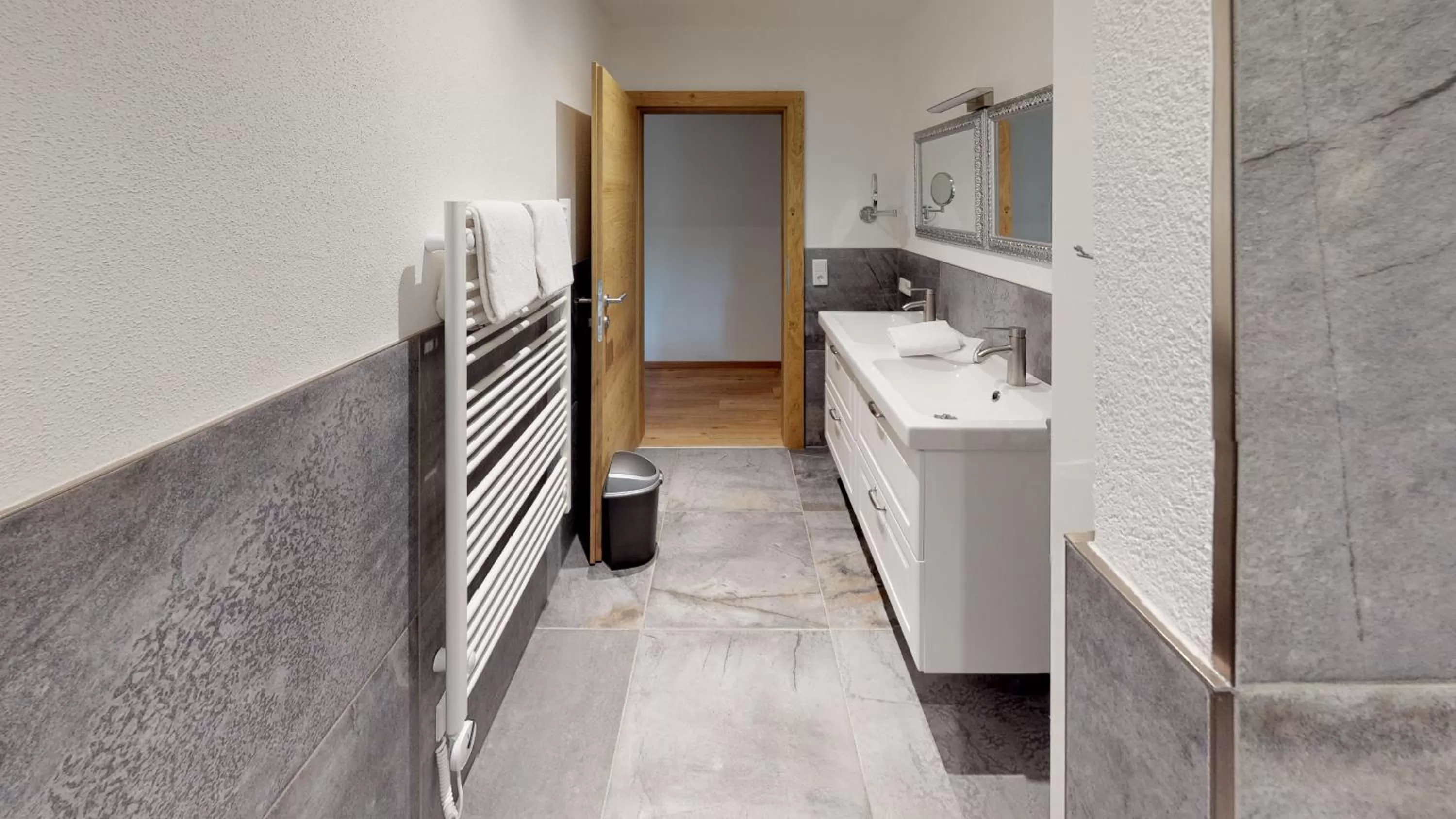 Decorative detail, Kitchen/Kitchenette in Home suite home