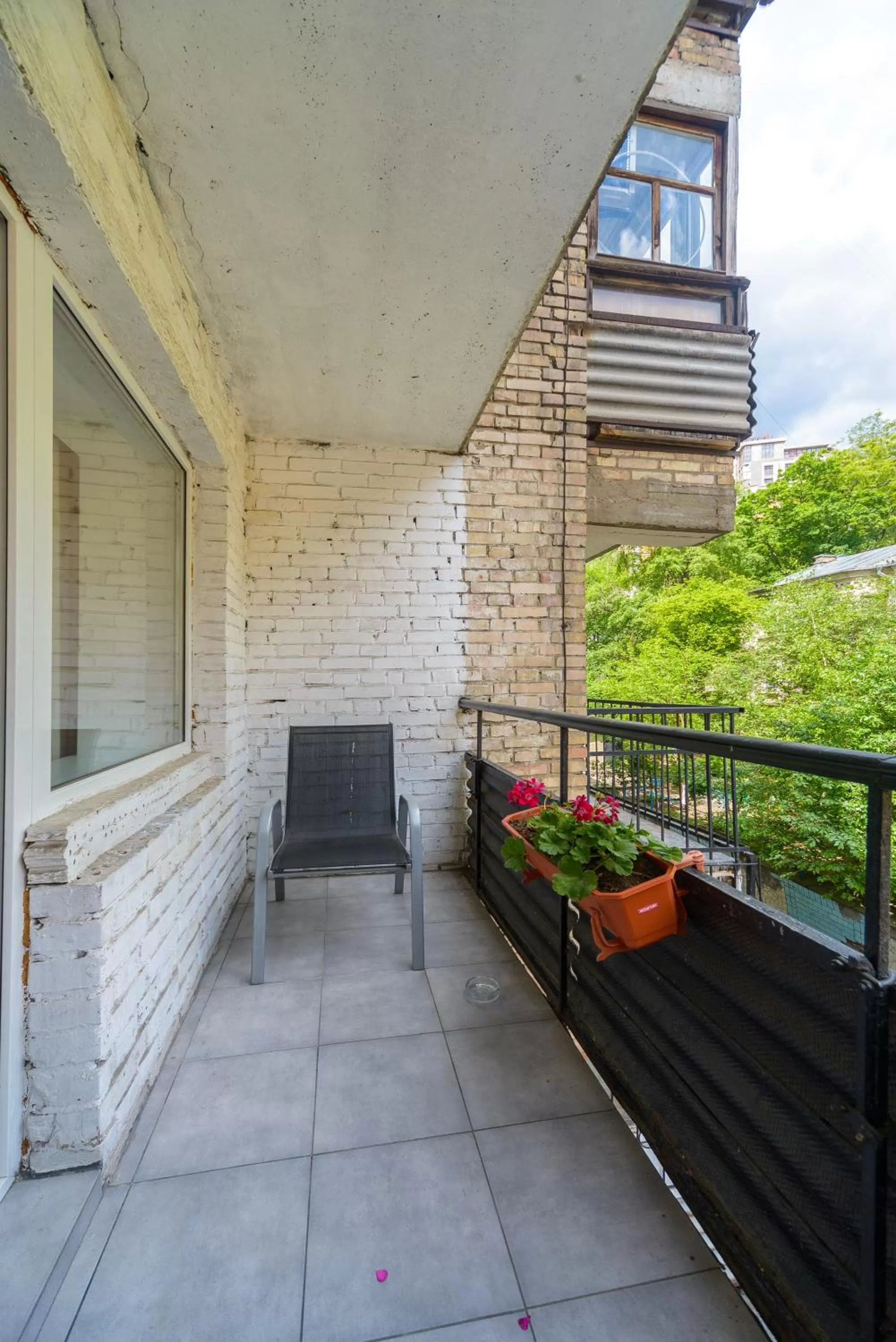 View (from property/room), Balcony/Terrace in Partner Guest House